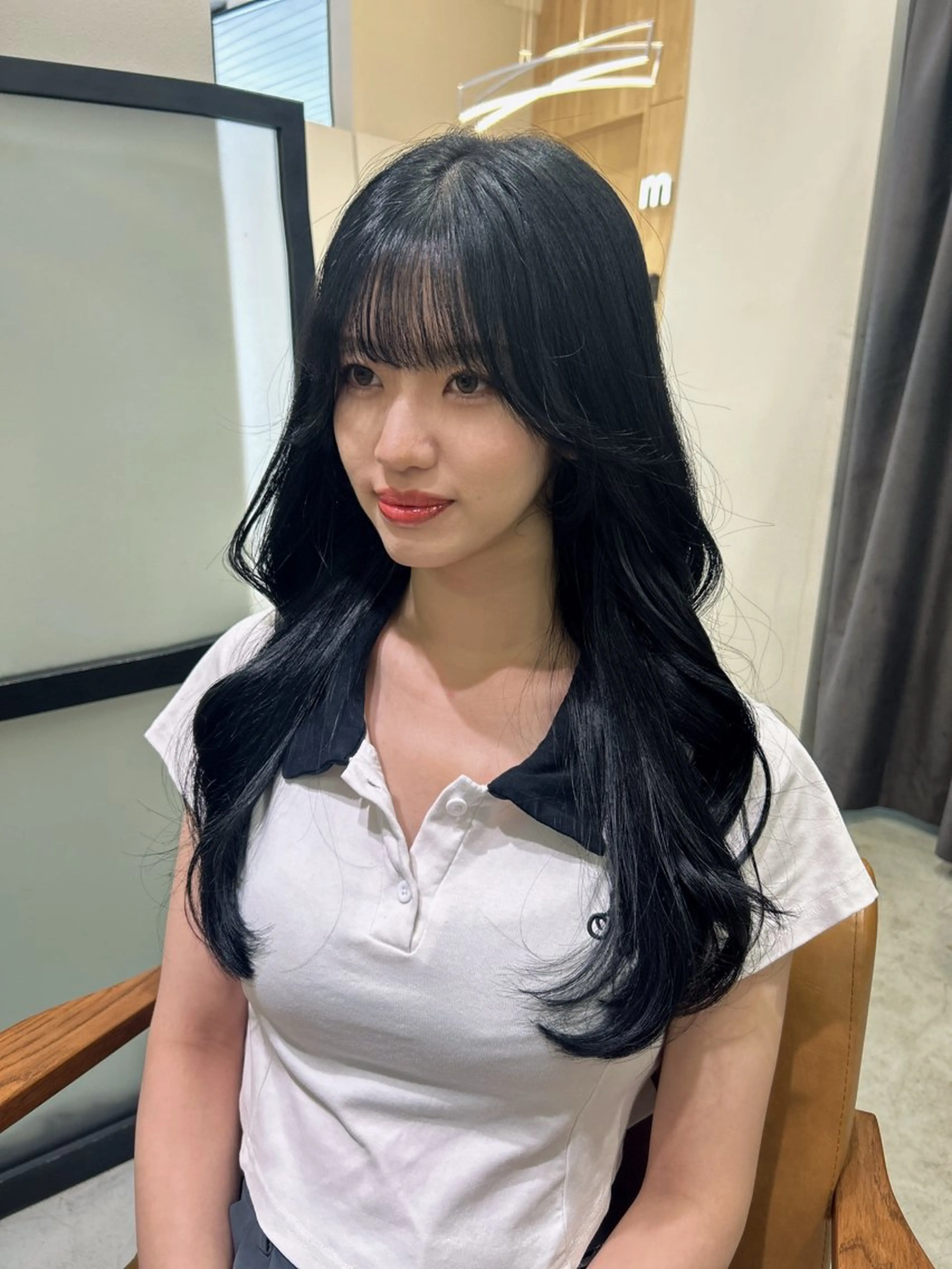 ロング カット しげ ゆりか/透明感 カラー/顔周りカットのヘアスタイル