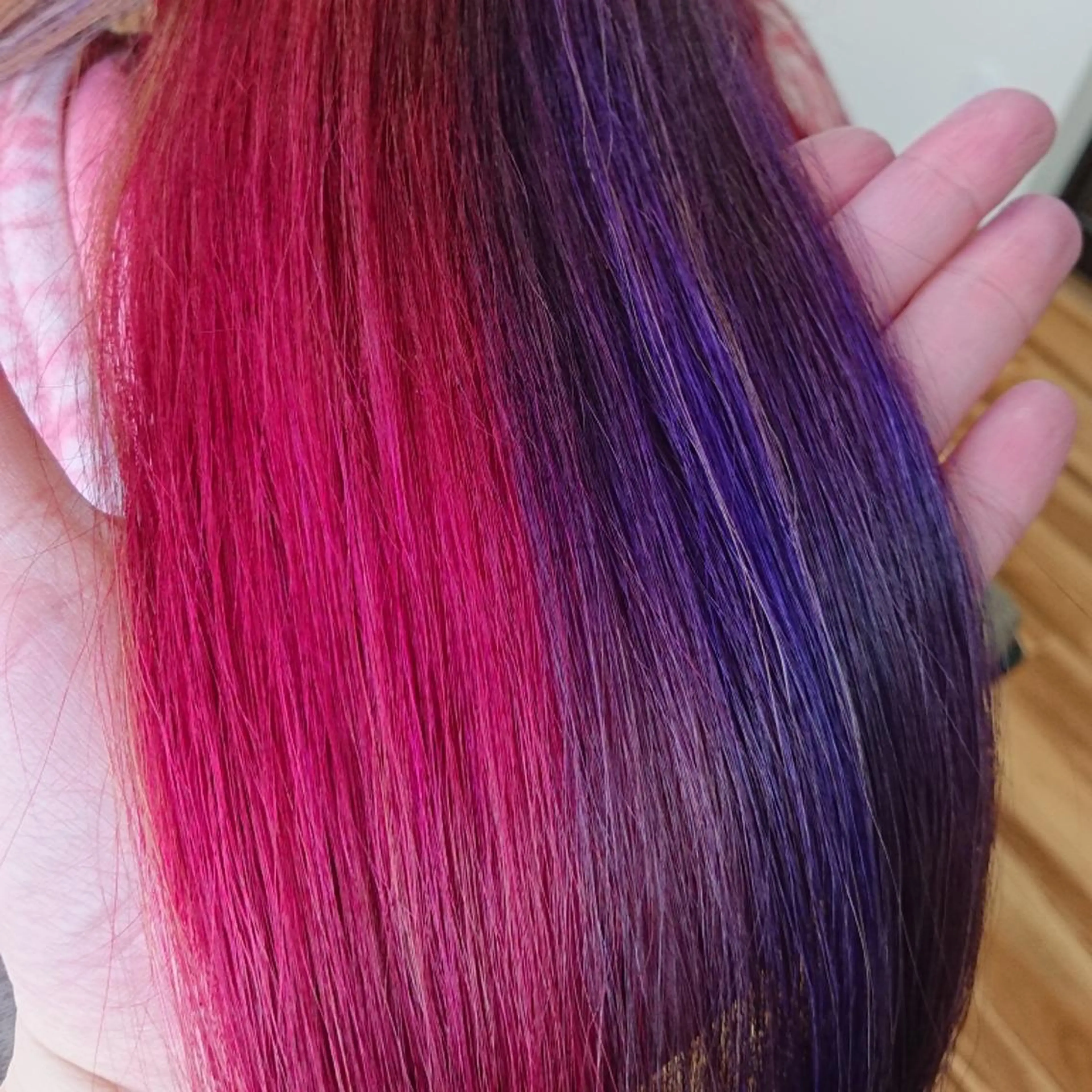 カラー ブリーチ crea   芦田 武栄のヘアスタイル