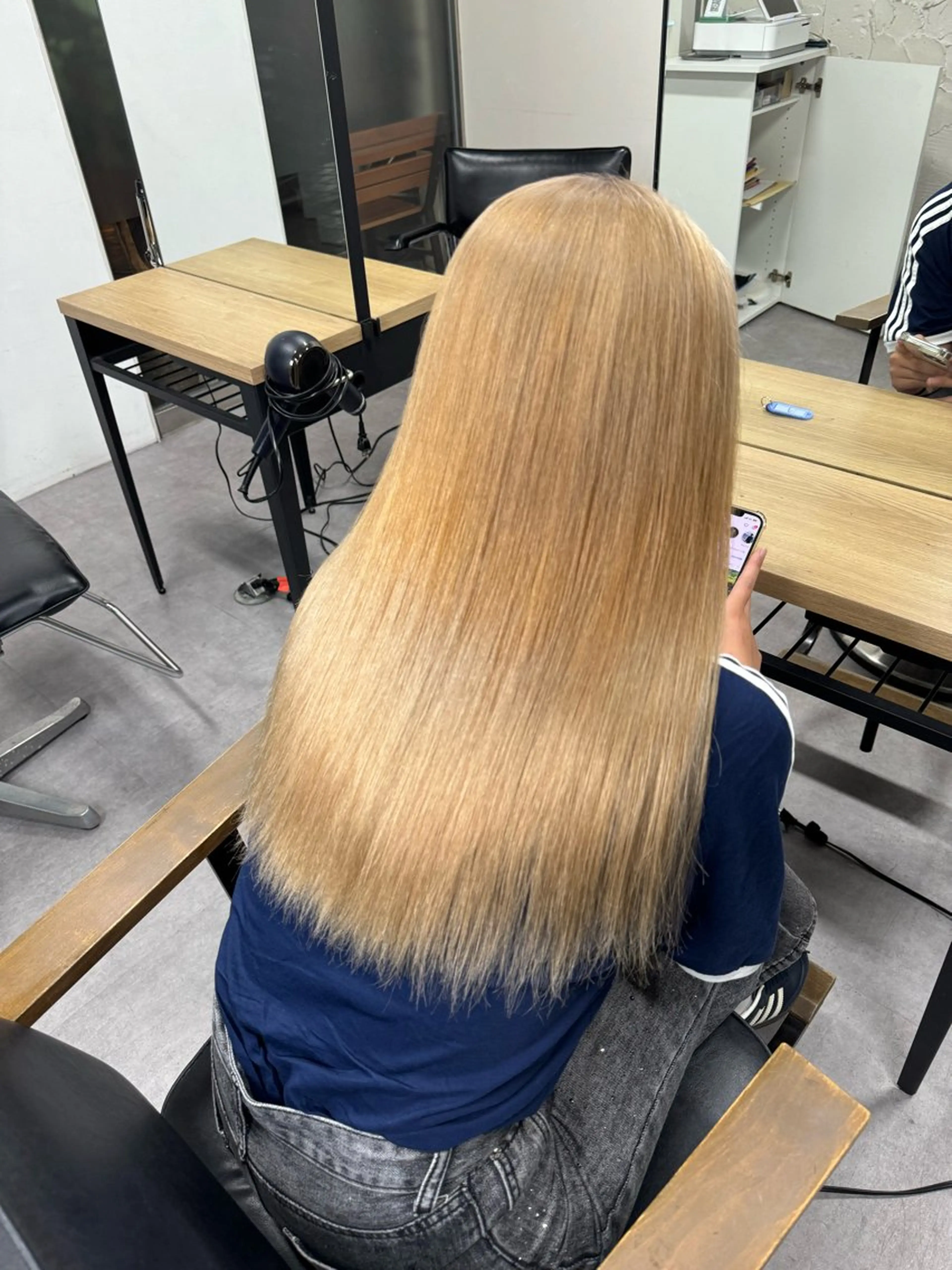 カラー ベージュカラー ヘアカラー トリートメント SWAY_KAI_ 長谷川魁のヘアスタイル