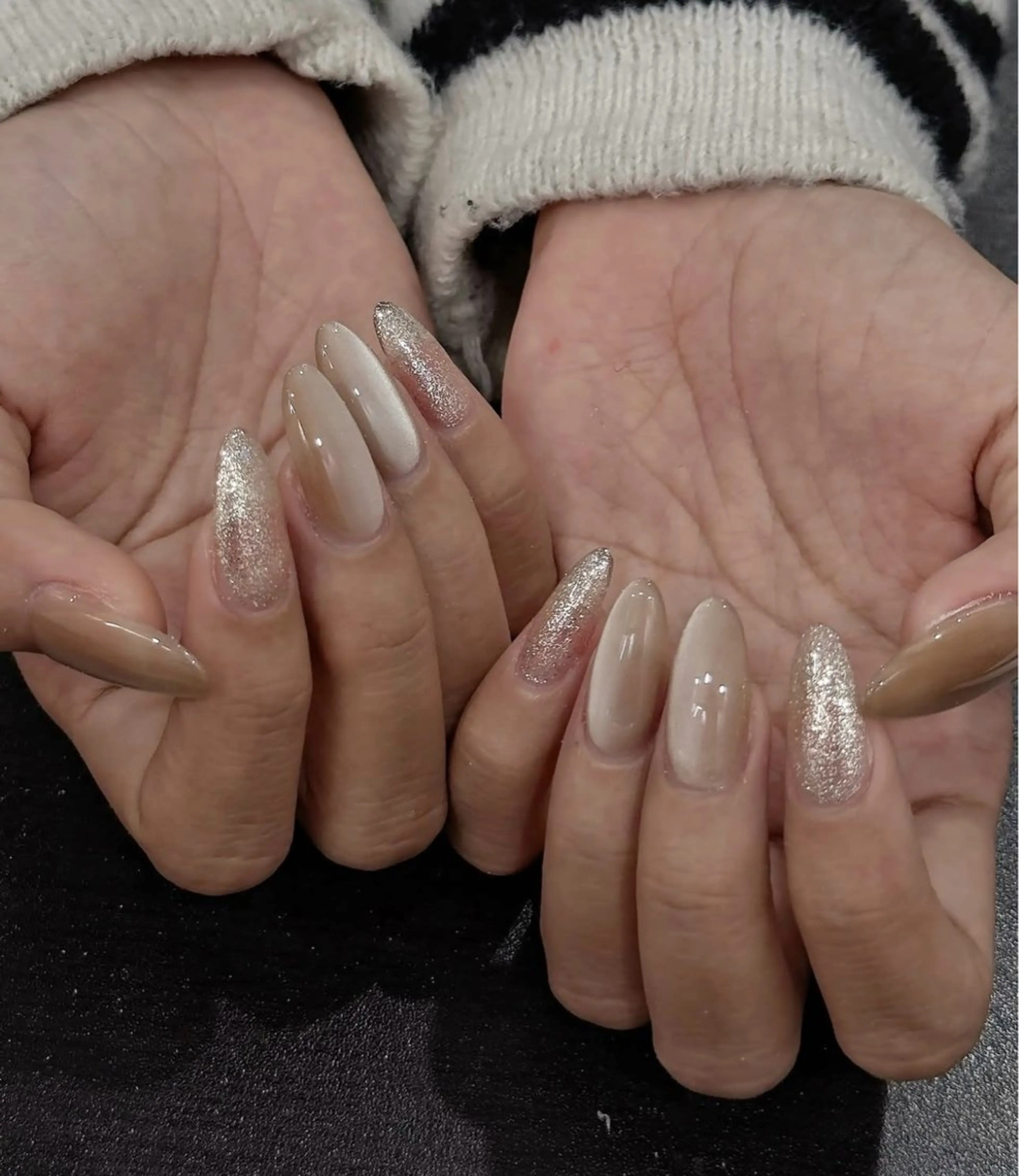 ネイル アートネイル オーロラネイル ブルー チークネイル フットネイル NAILS168 新大久保店のネイルデザイン