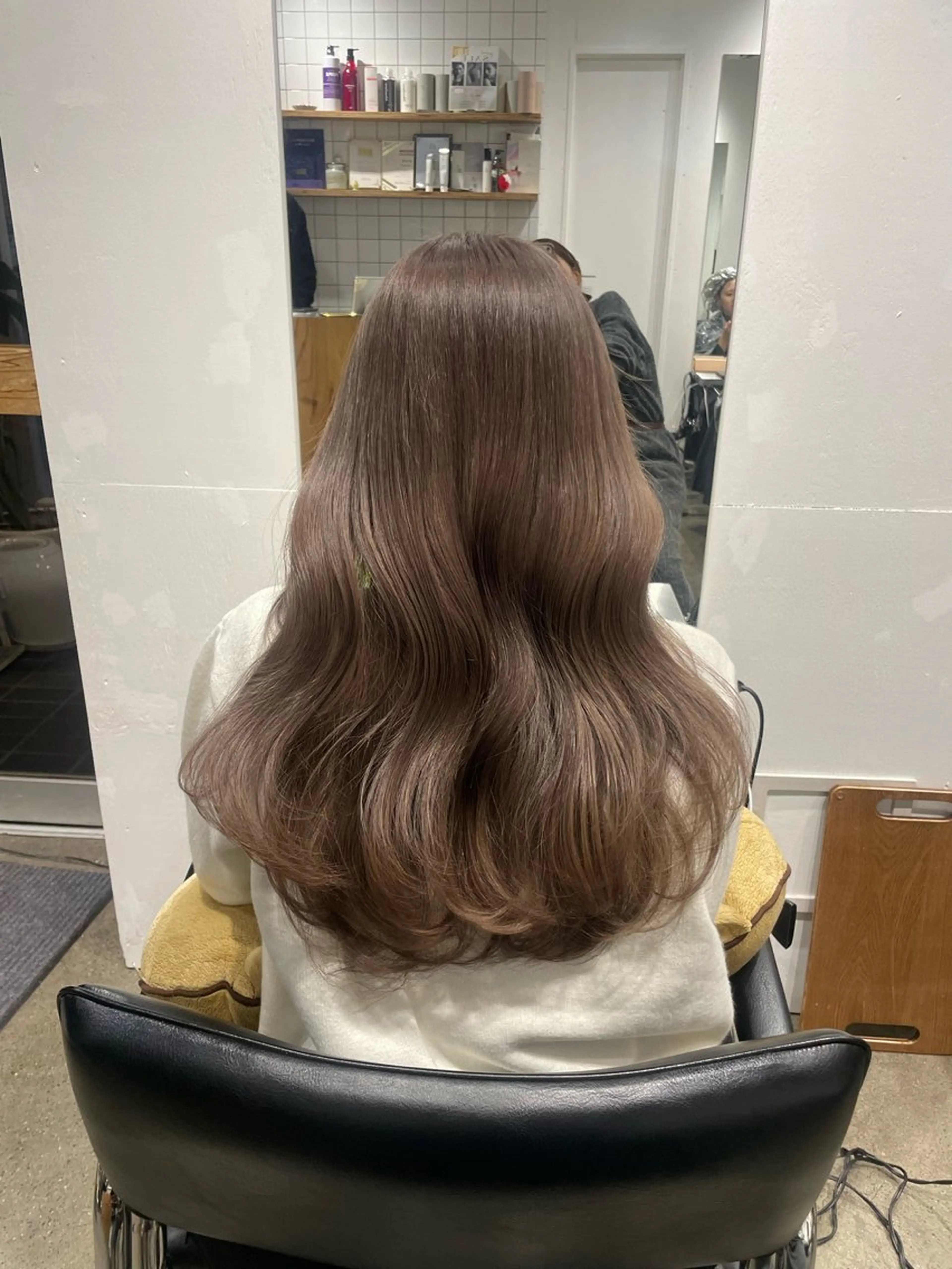 ロング カラー ベージュカラー ブリーチ ケアブリーチ グレージュ ヘアカラー トリートメント ♡🪞韓国スタイル/ MISATO🪞♡のヘアスタイル