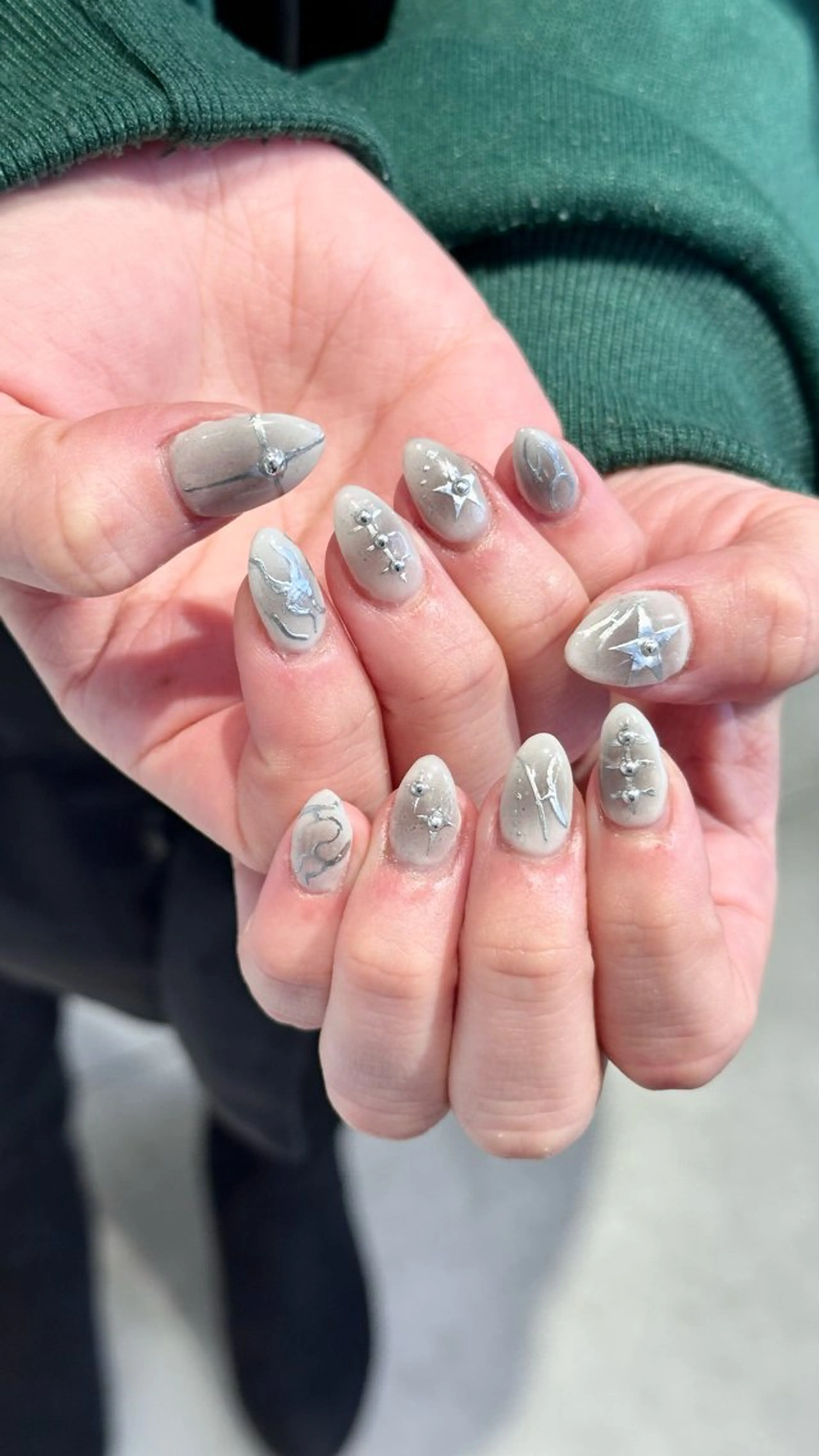 ネイル ハンドネイル 韓国ヘアメンズ・レデ ィース特化ミクのヘアスタイル