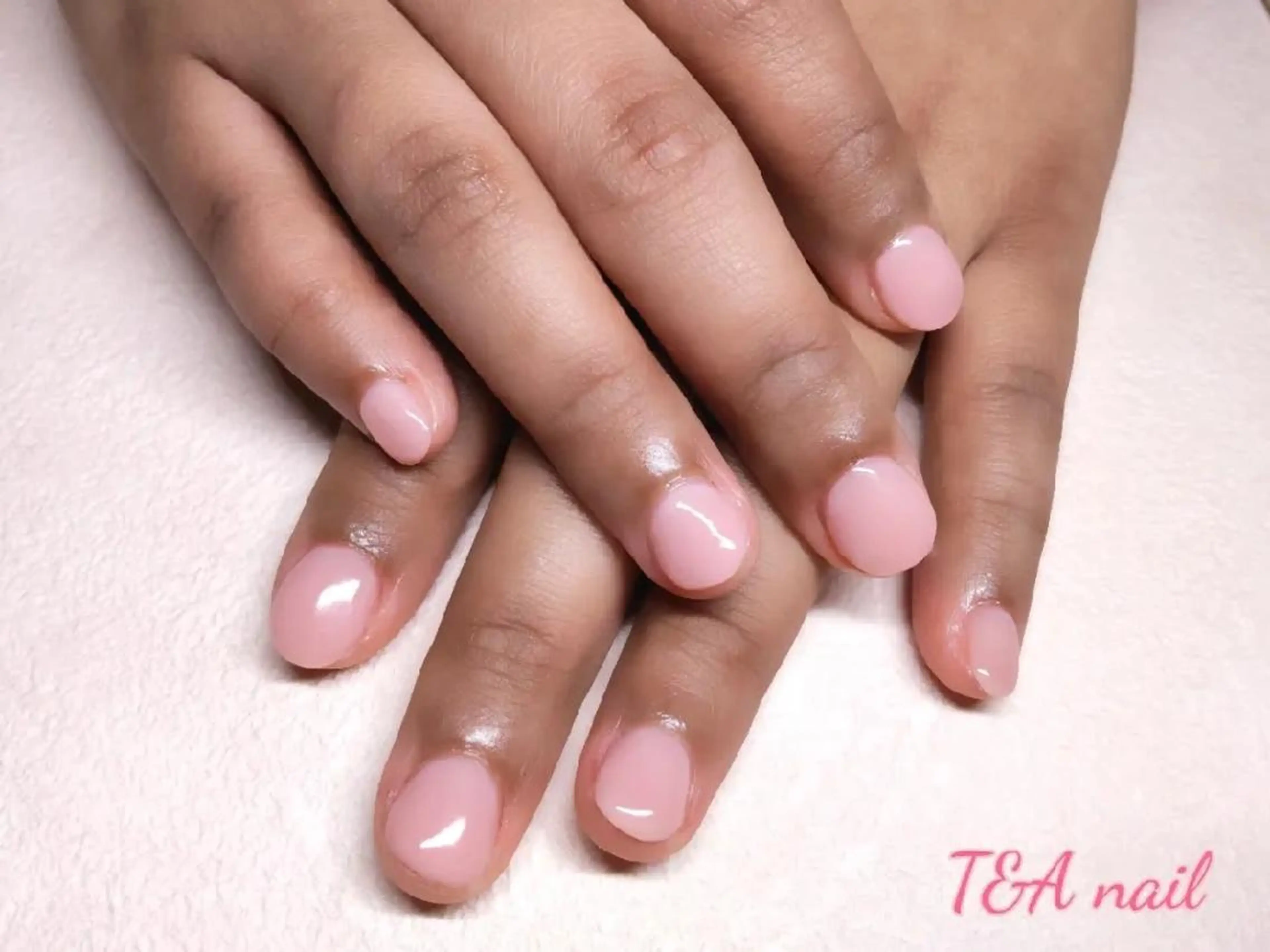 ショート ネイル ショートヘア ジェルネイル ワンカラーネイル ピンク スカルプネイル ハンドネイル T&A nailのネイルデザイン