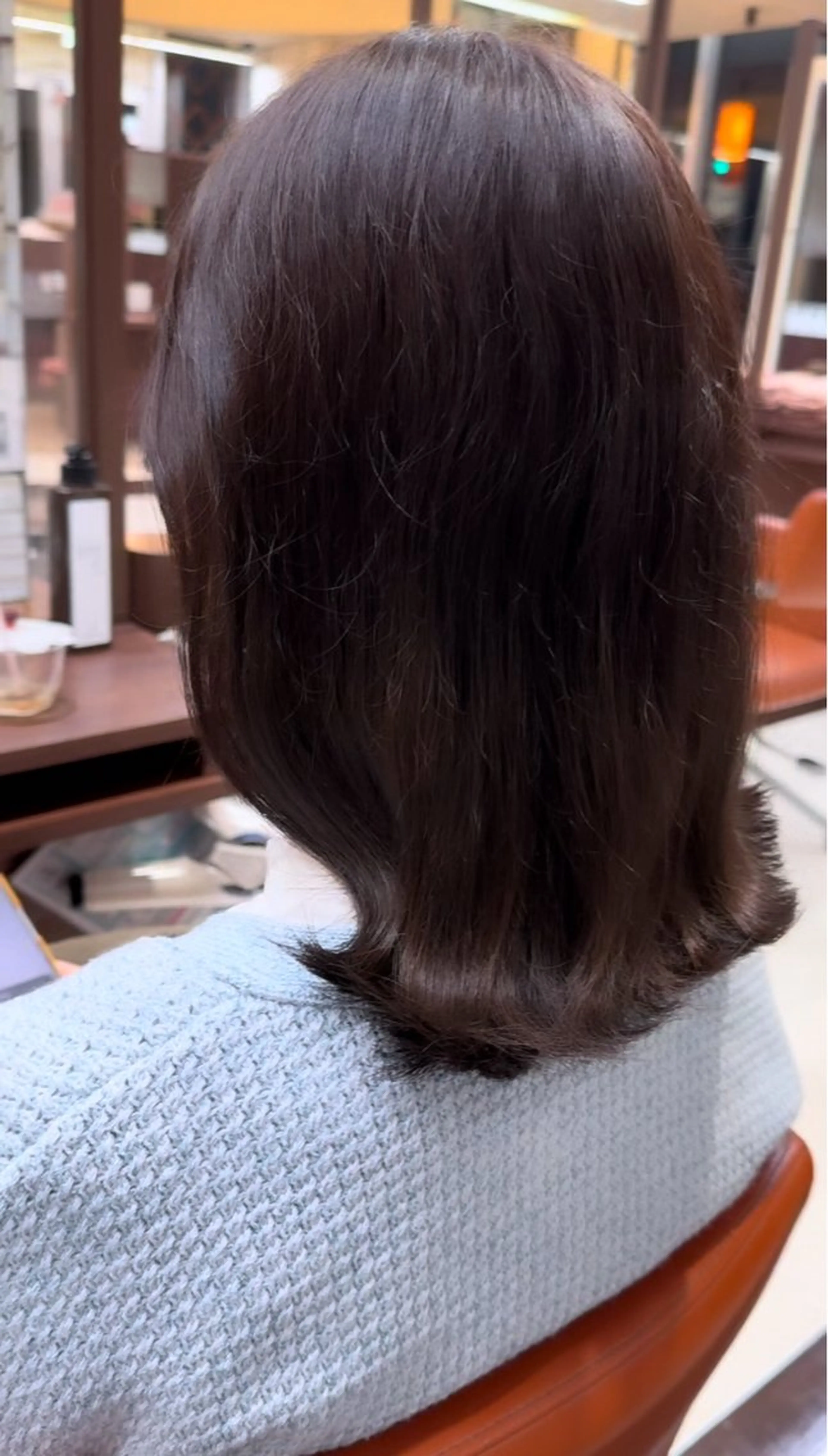 ミディアム レイヤー職人・ 似合せ美容師そうまのヘアスタイル