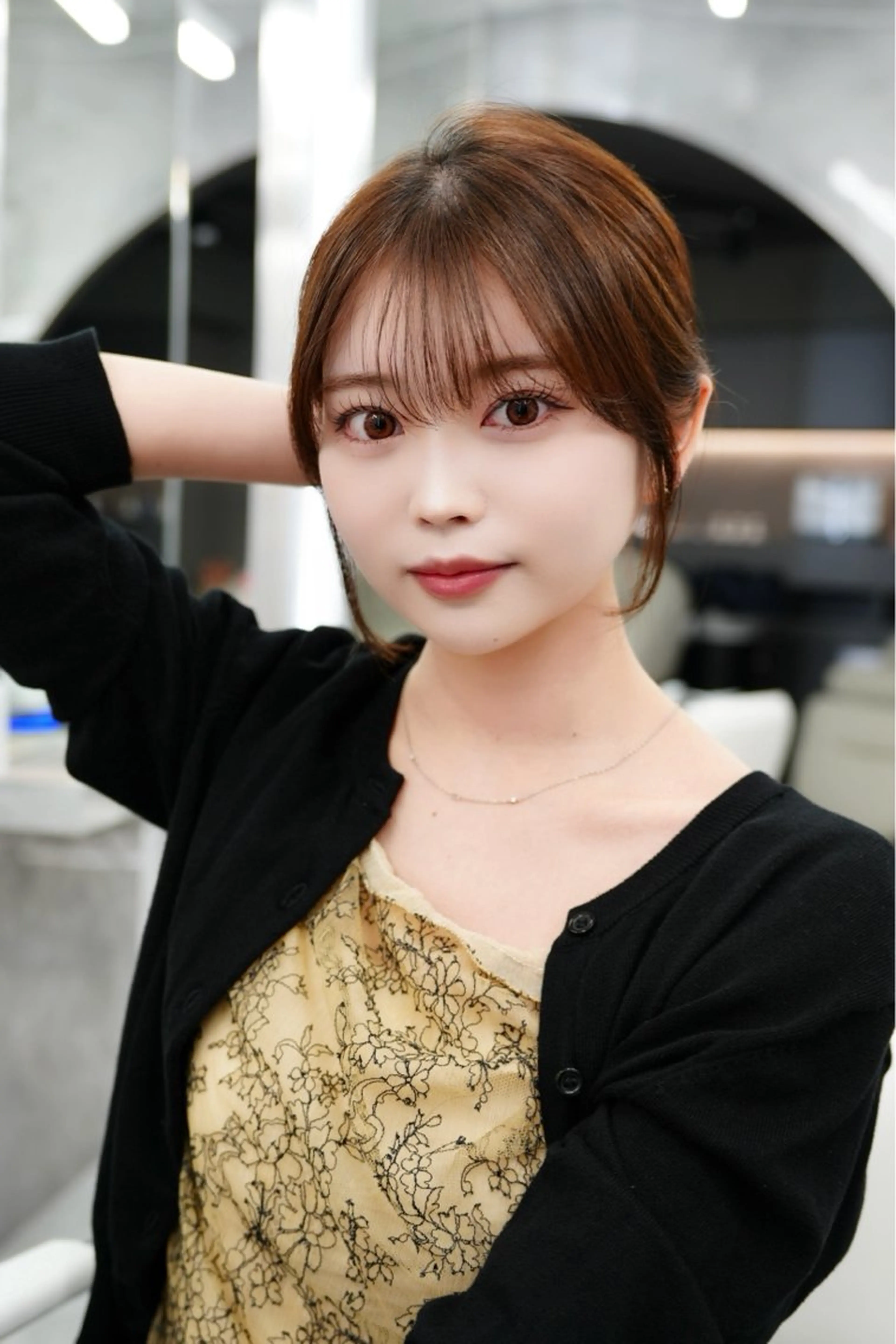 セミロング カット 中顔面短縮 顔まわり新田大翔のヘアスタイル