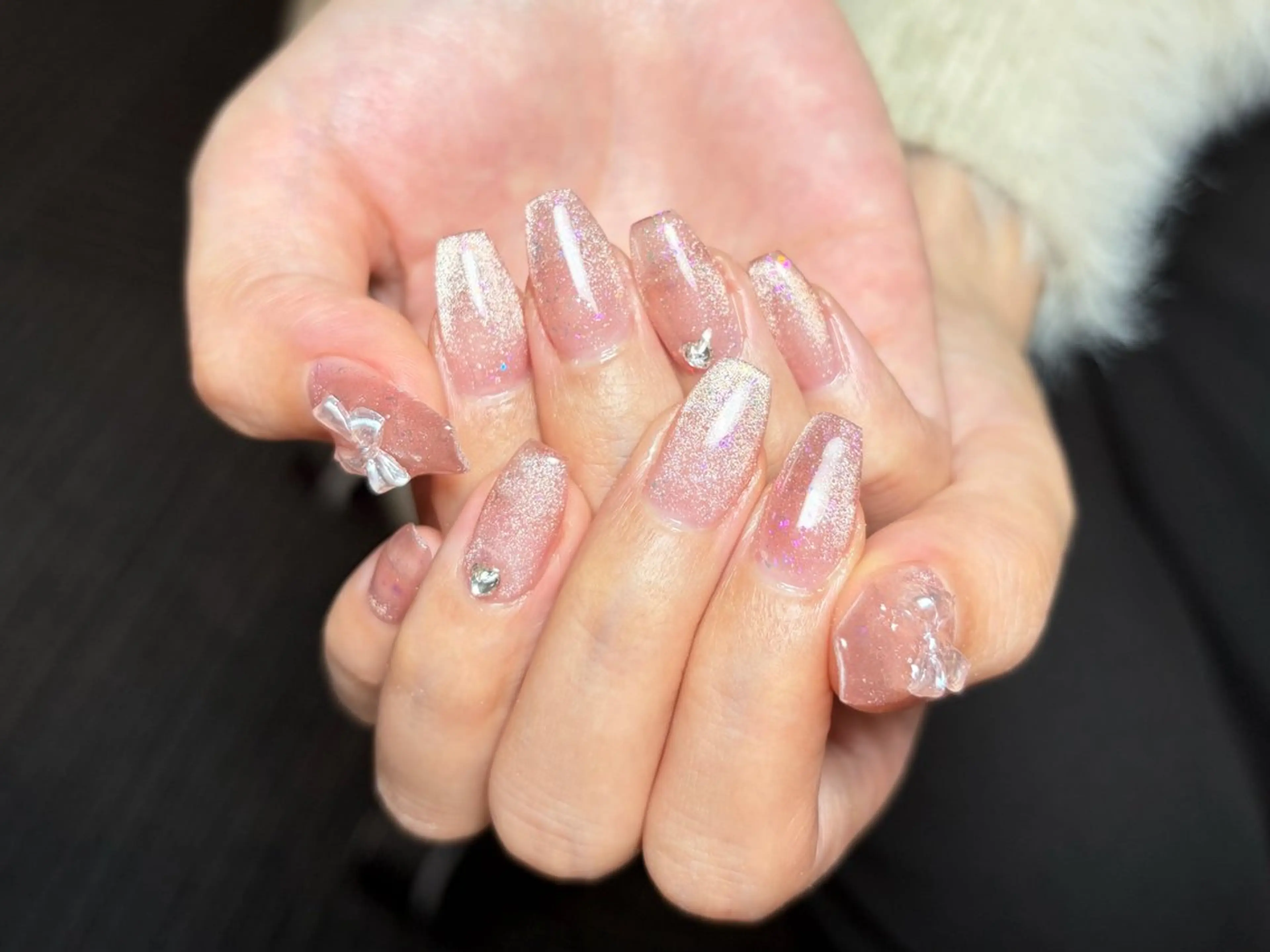 ネイル オーロラネイル 長さ出し フレンチネイル ジェルネイル ガラスフレンチ ハンドネイル Rela・S NAILのネイルデザイン