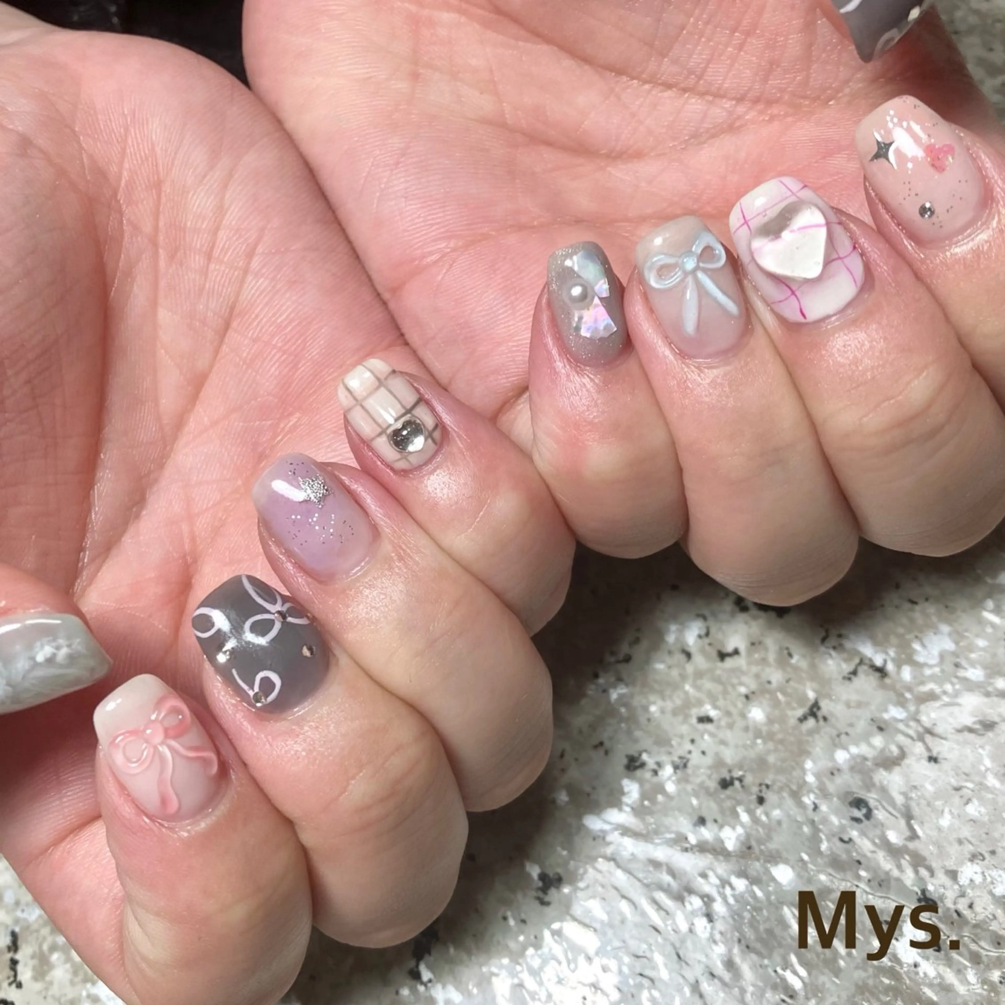 ネイル ハンドネイル Mys. 三上紗紀のネイルデザイン