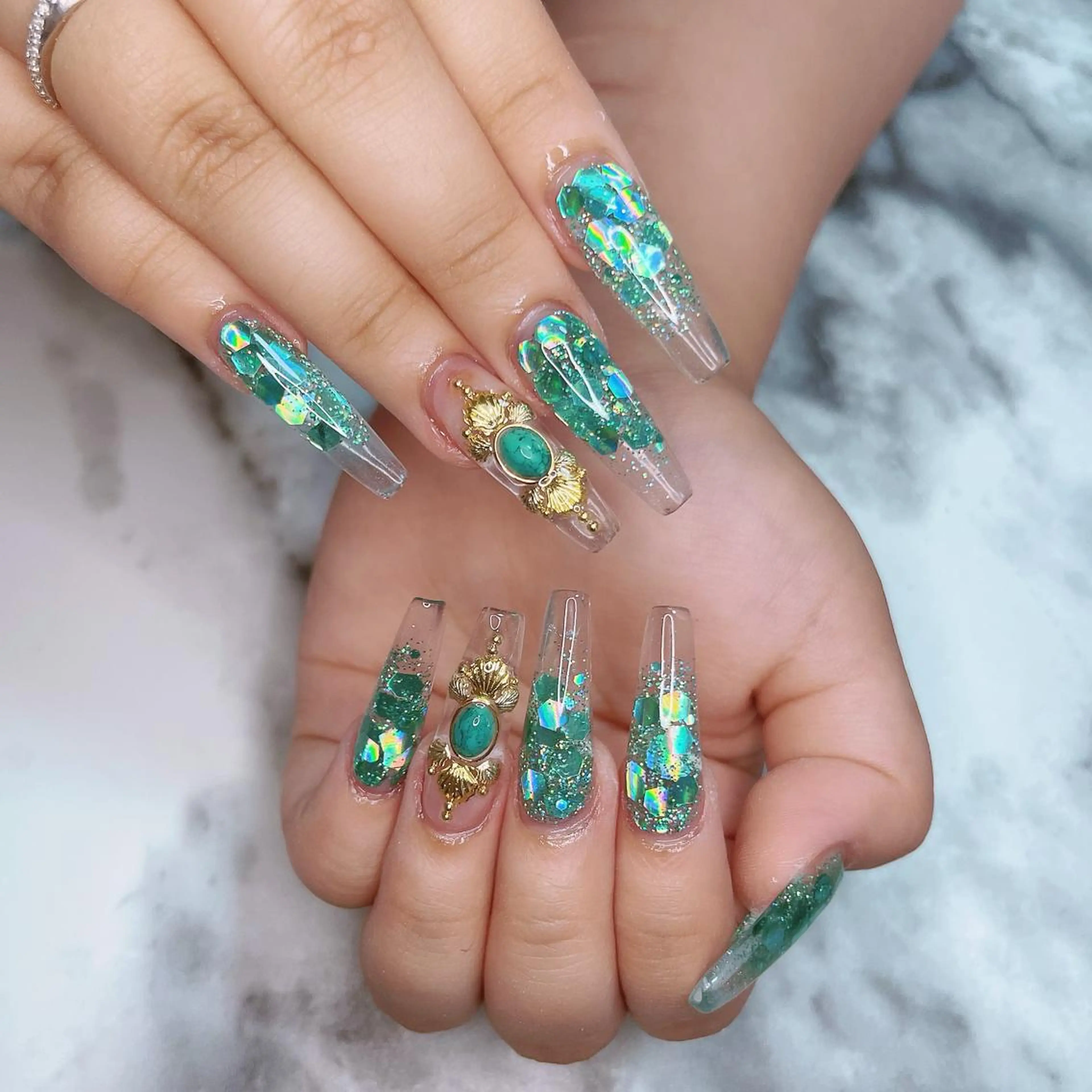 ネイル ハンドネイル salon de belnetta所属・Kayo 💅のネイルデザイン