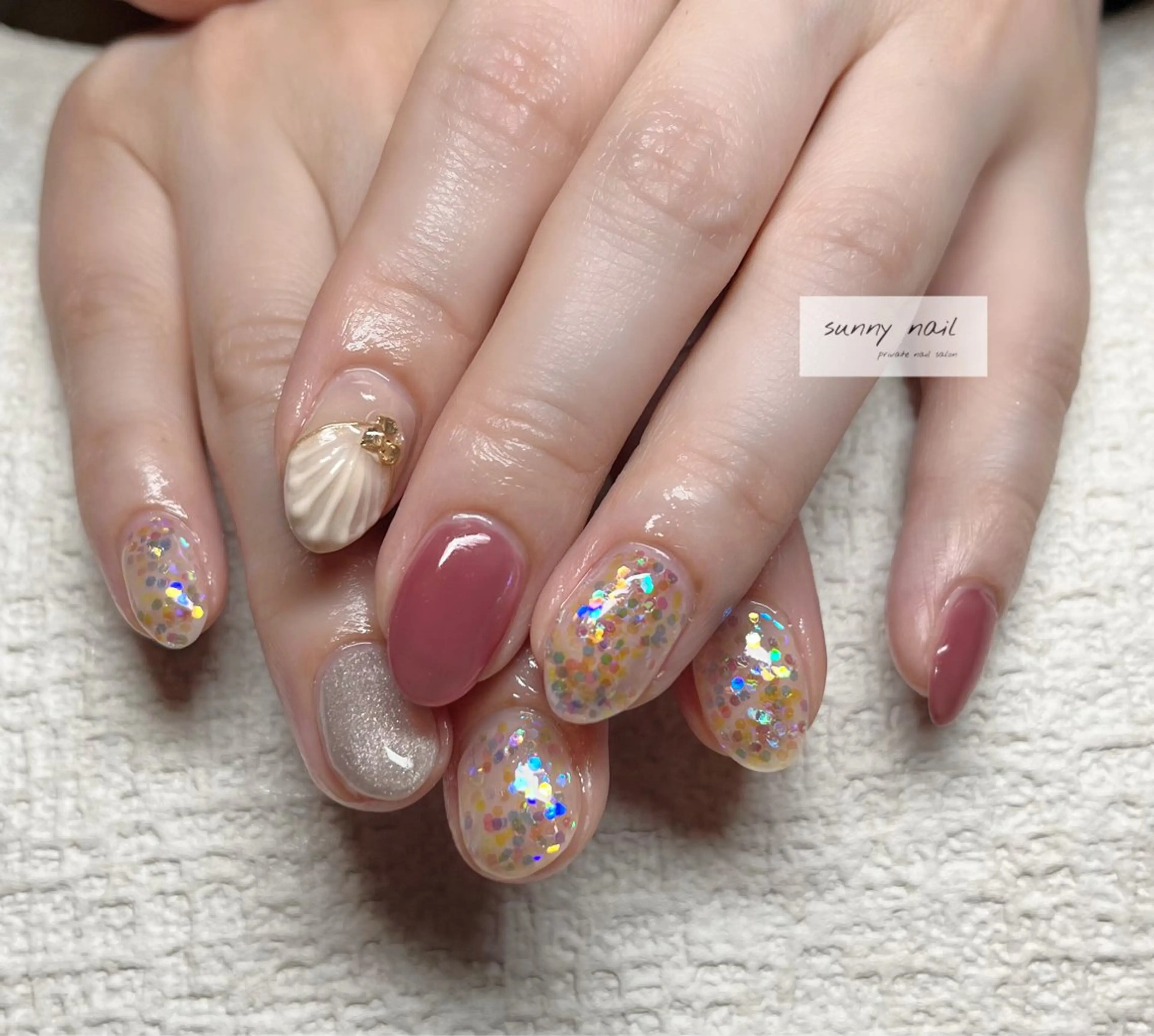 ネイル オーロラネイル sunny nailのネイルデザイン