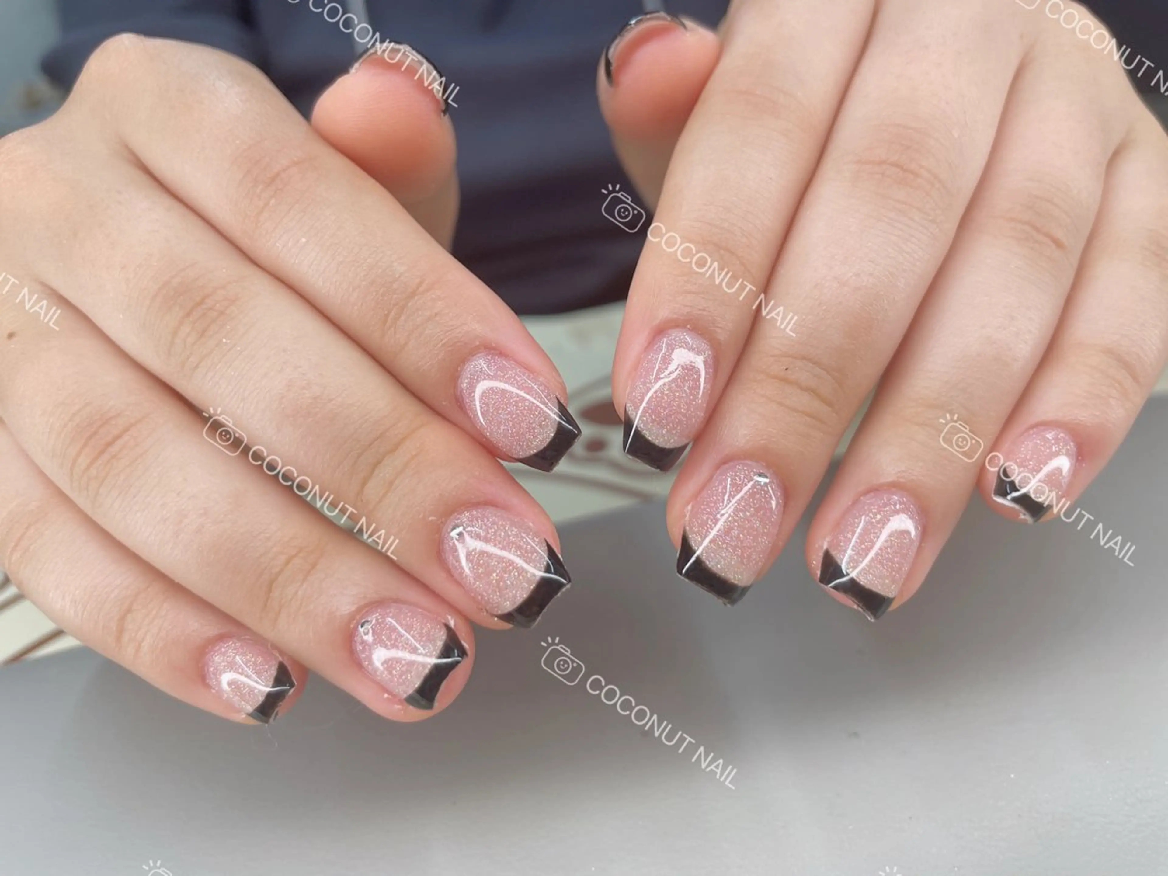 ネイル ハンドネイル 神田 ココナッツのネイルデザイン