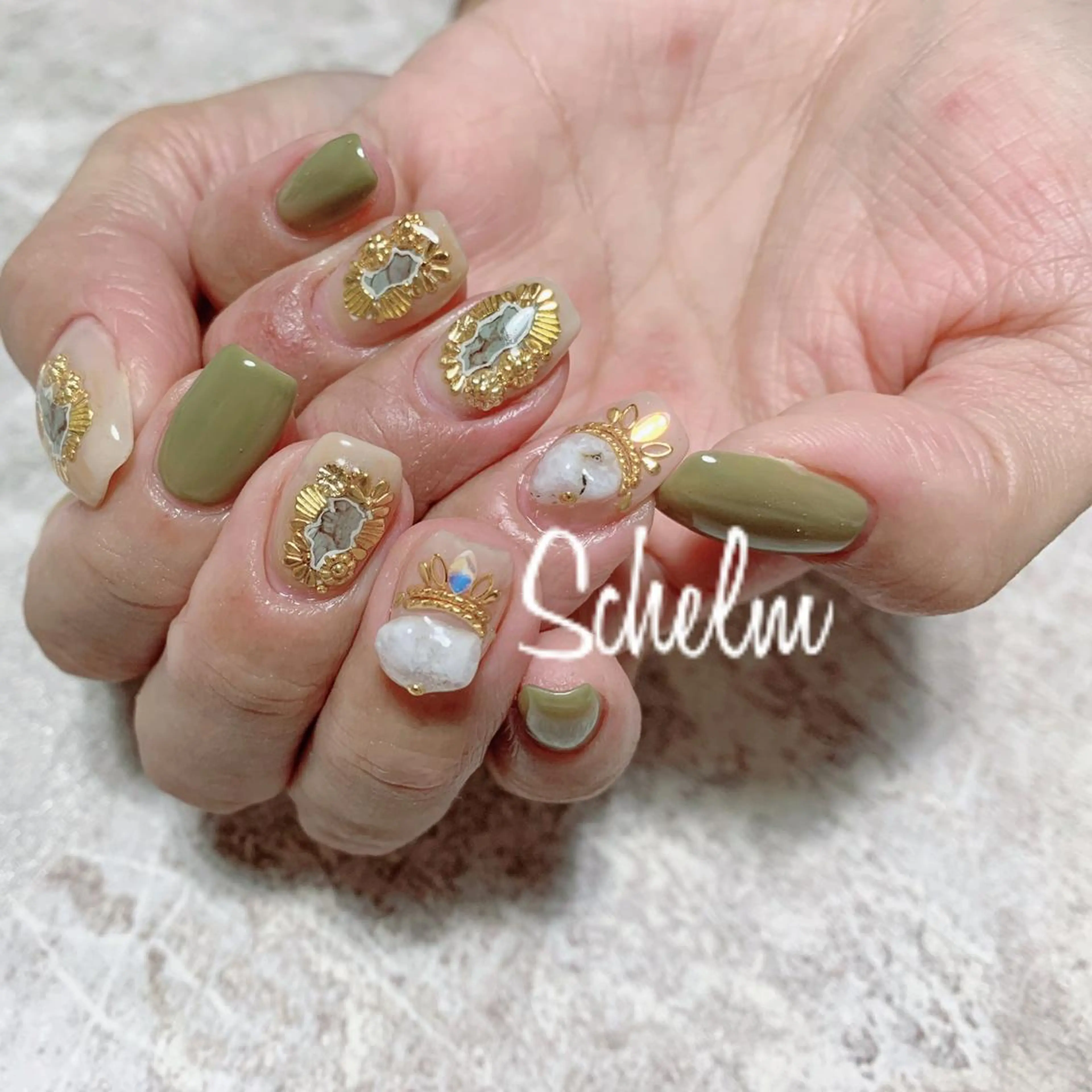 ネイル ハンドネイル nail room シュレムのネイルデザイン
