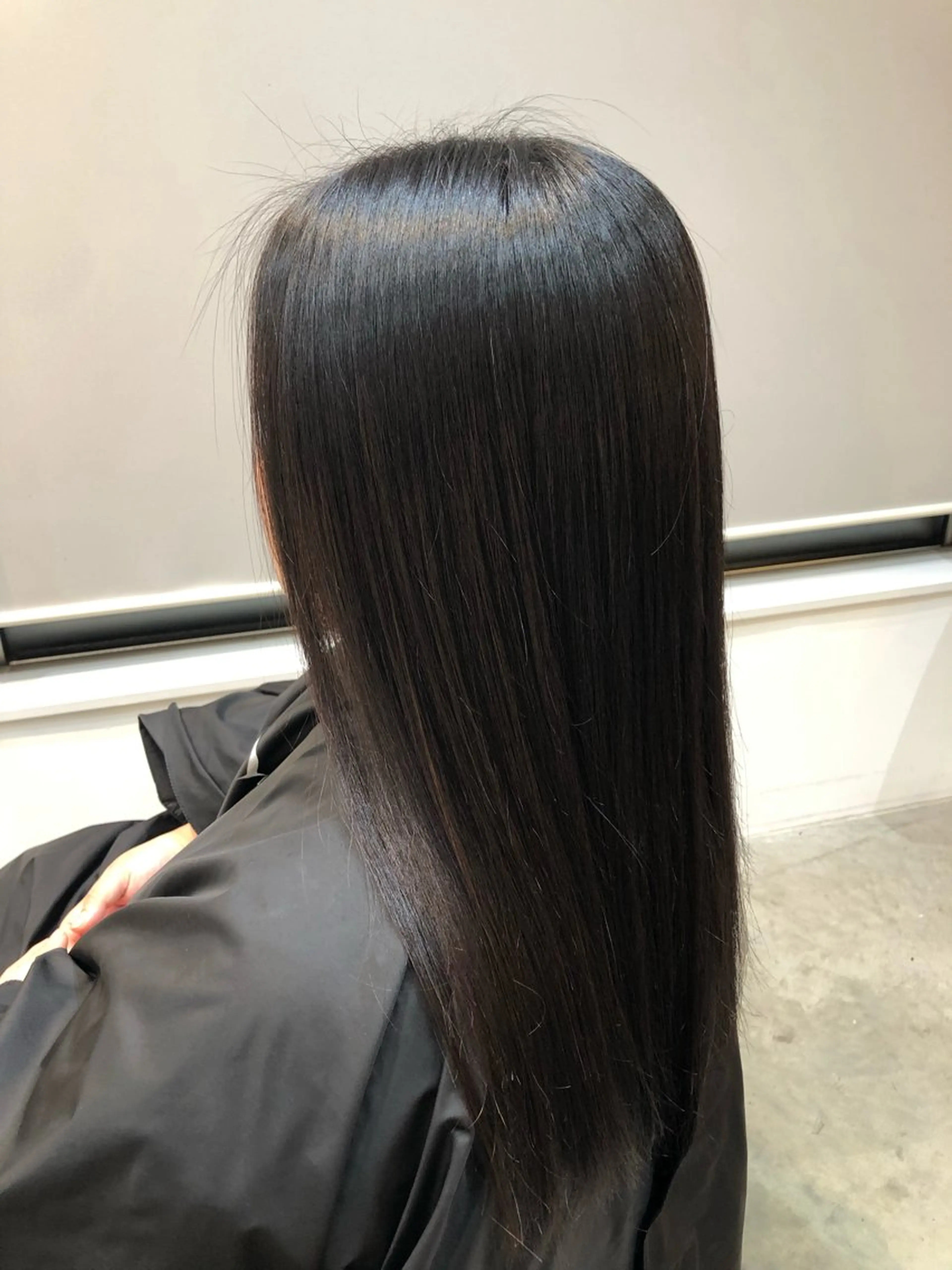 ロング トリートメント カット ヘアカラー トリートメント un ジュリアのヘアスタイル