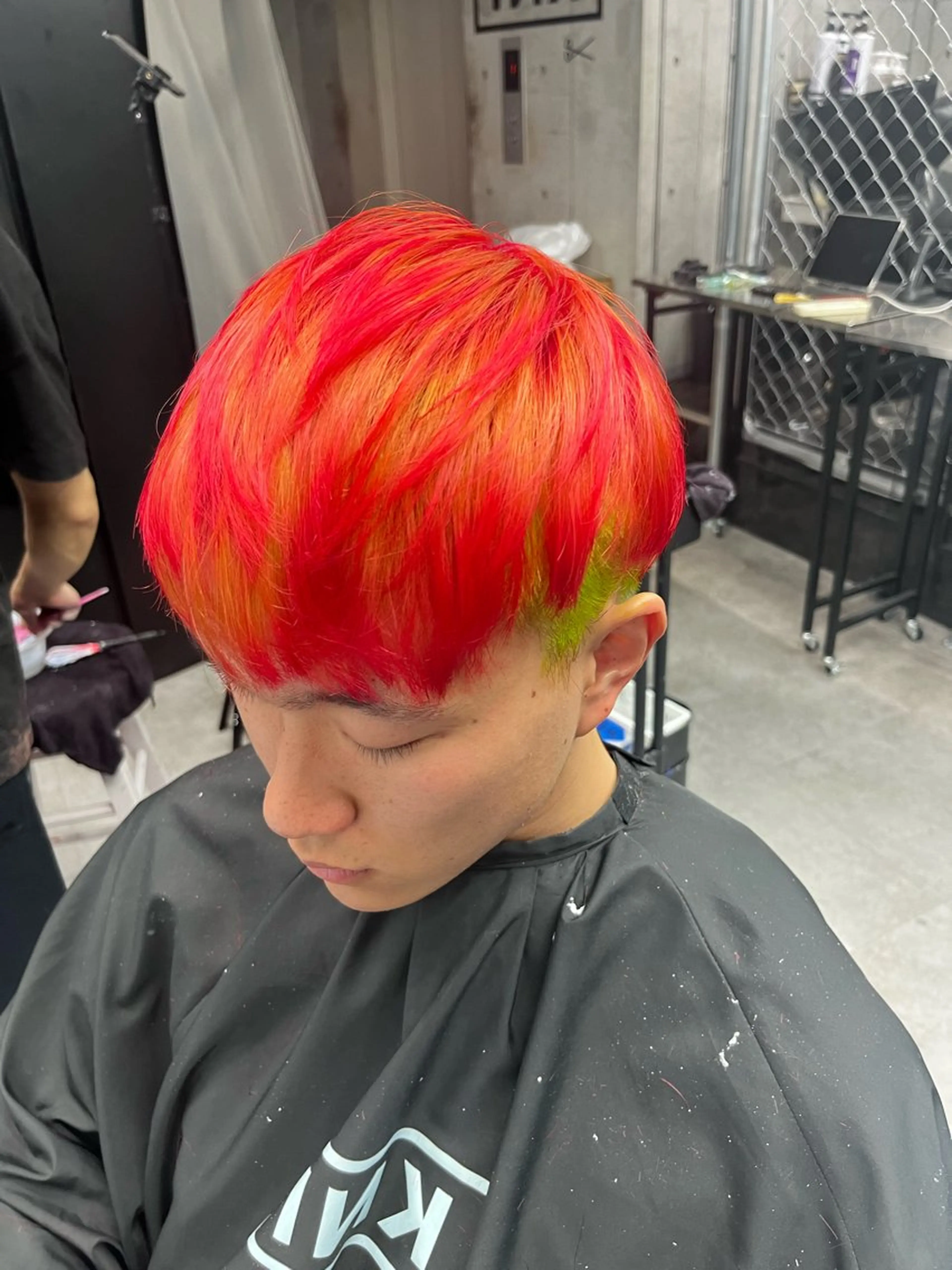 ショート カラー メンズ 個性派ウルフ/メンズ /ブリーチ/渋谷のヘアスタイル