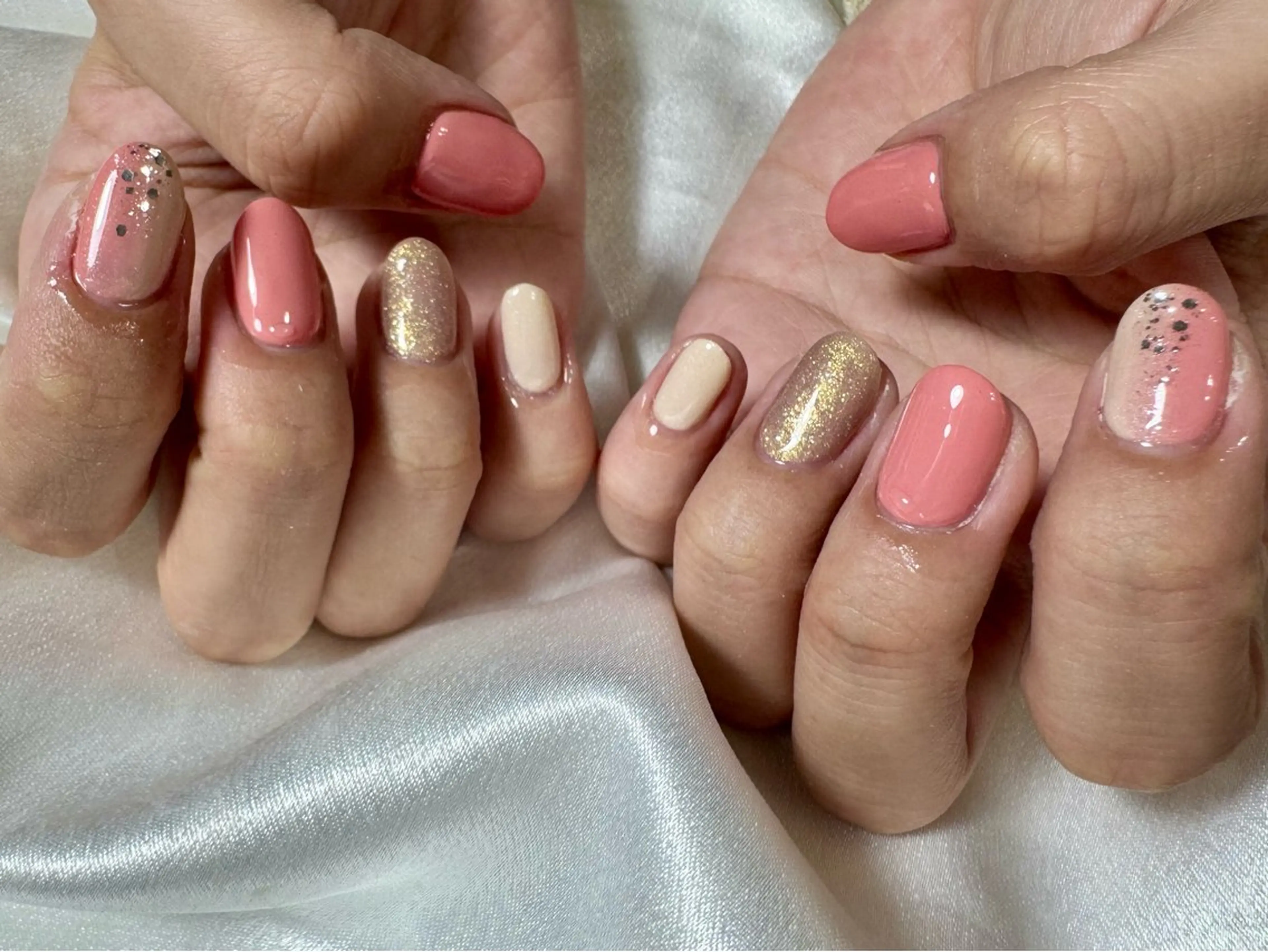 ネイル オーロラネイル 桜ネイル フラワーネイル フットネイル フレンチネイル ハンドネイル kikinail 溝の口のネイルデザイン