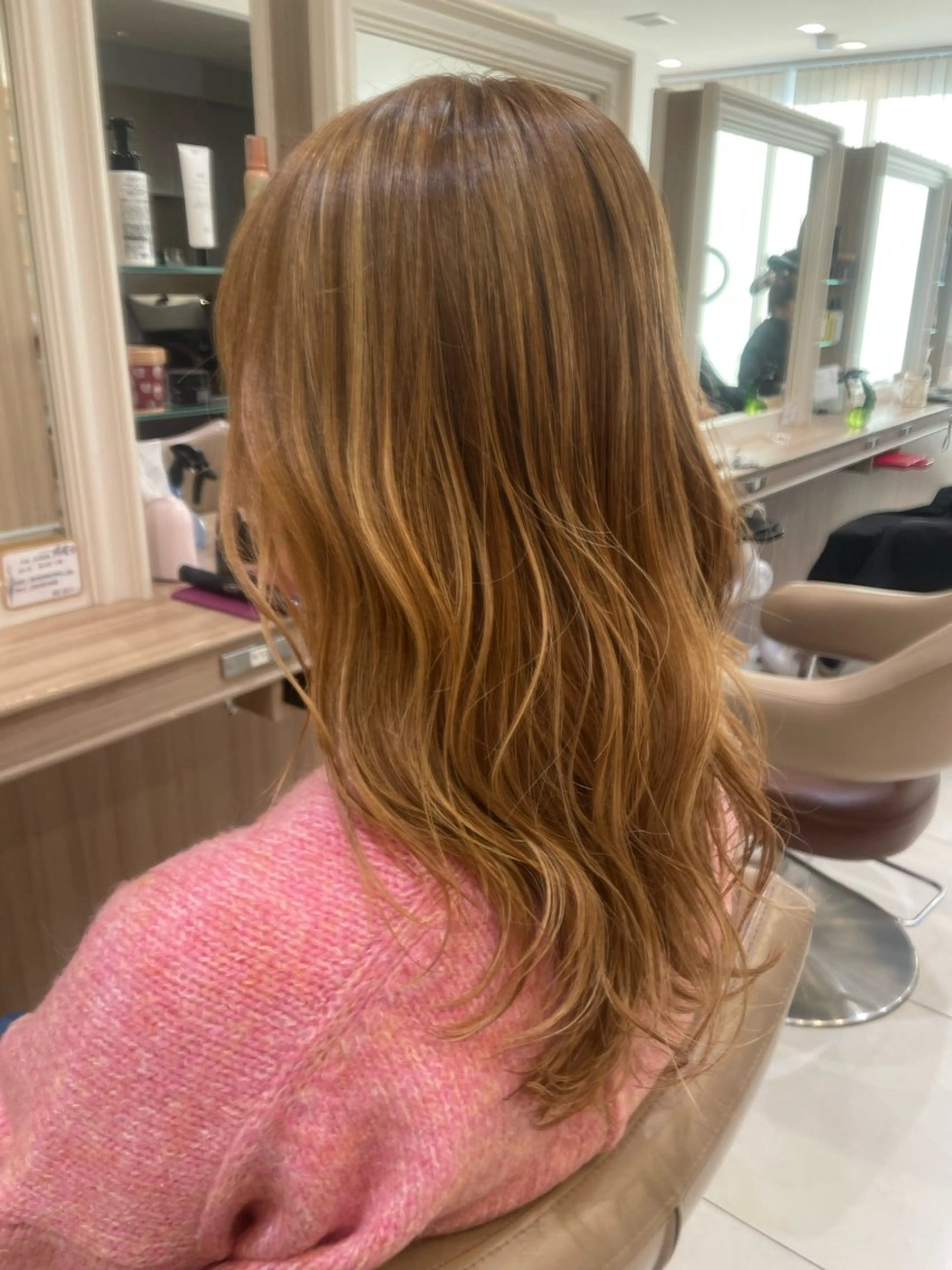 セミロング カラー ヘアアレンジ ヘアカラー トリートメント 韓国ヘアメイク🎀/ 縮毛矯正✨山本媛香のヘアスタイル