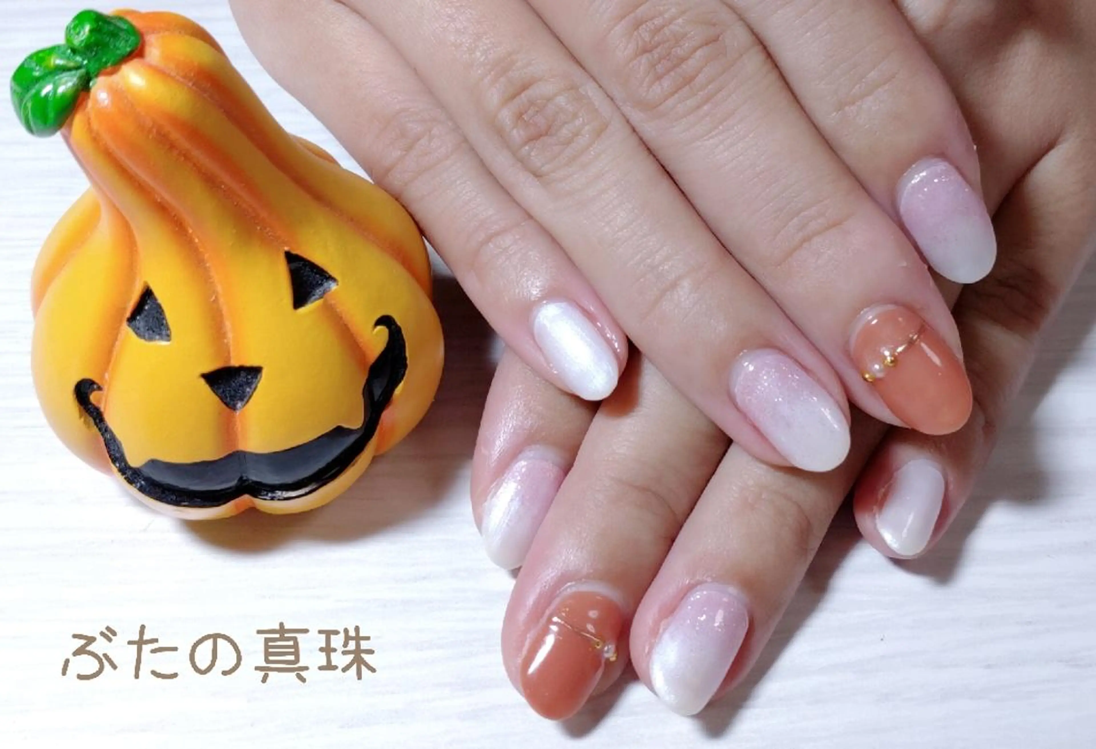 ネイル ハンドネイル 林 珠里のネイルデザイン