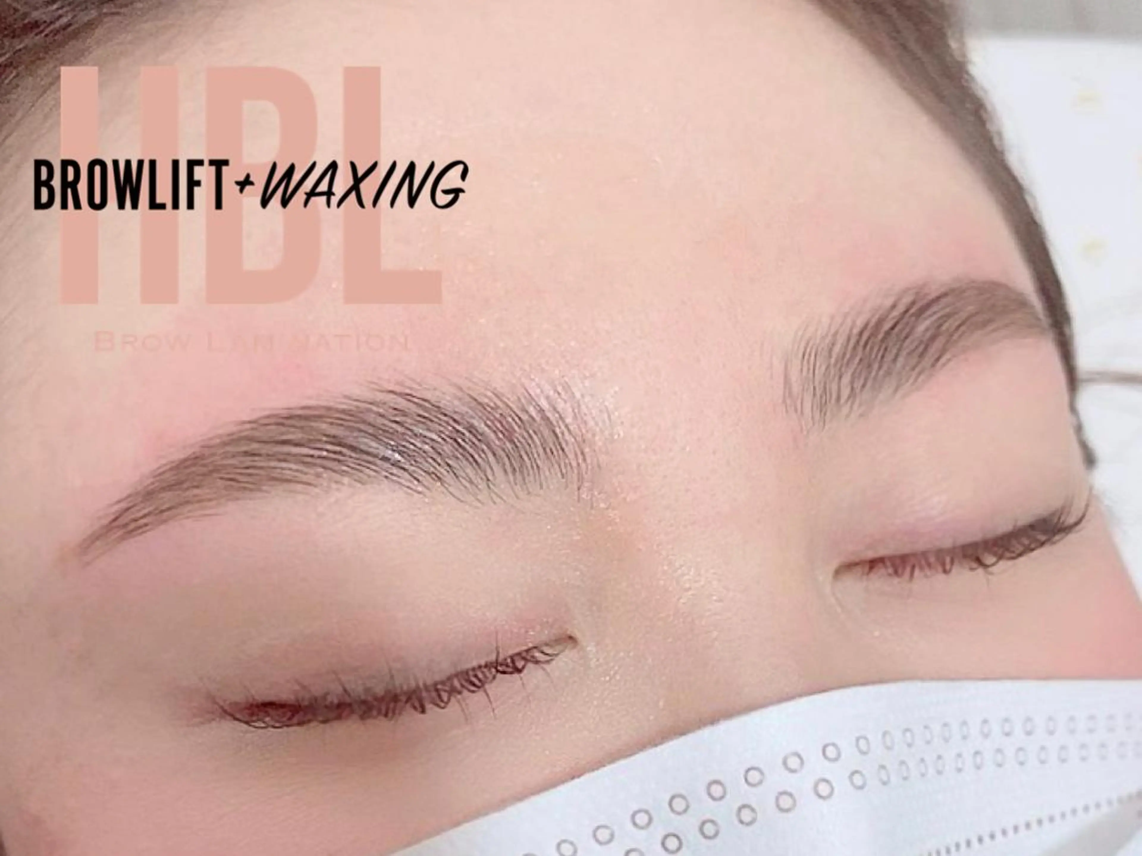 マツエク・マツパ アイブロウ トレヴァーデルチザン inuiのマツエク・マツパデザイン