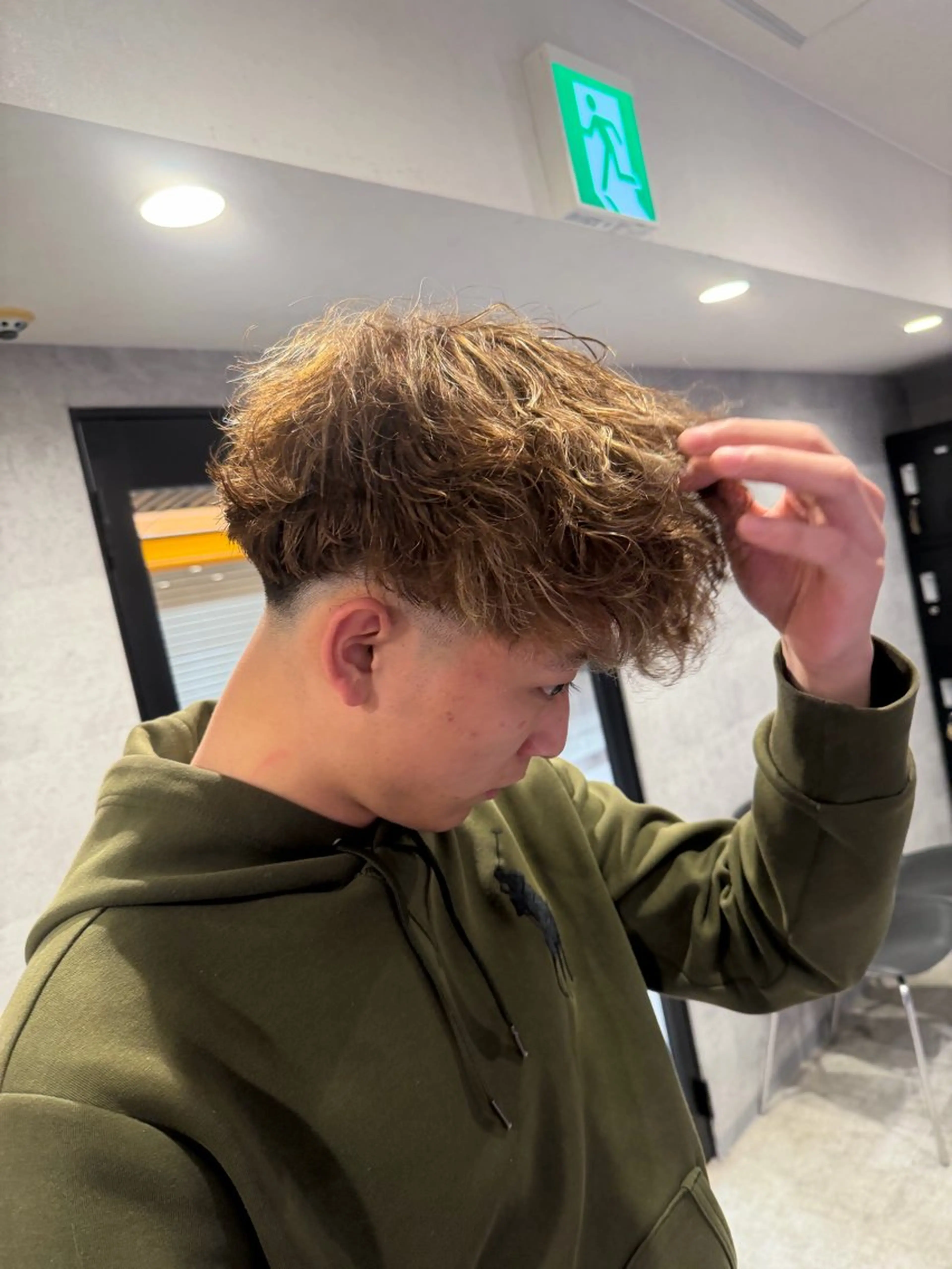 パーマ メンズ カット パーマ 浅田 志門のヘアスタイル