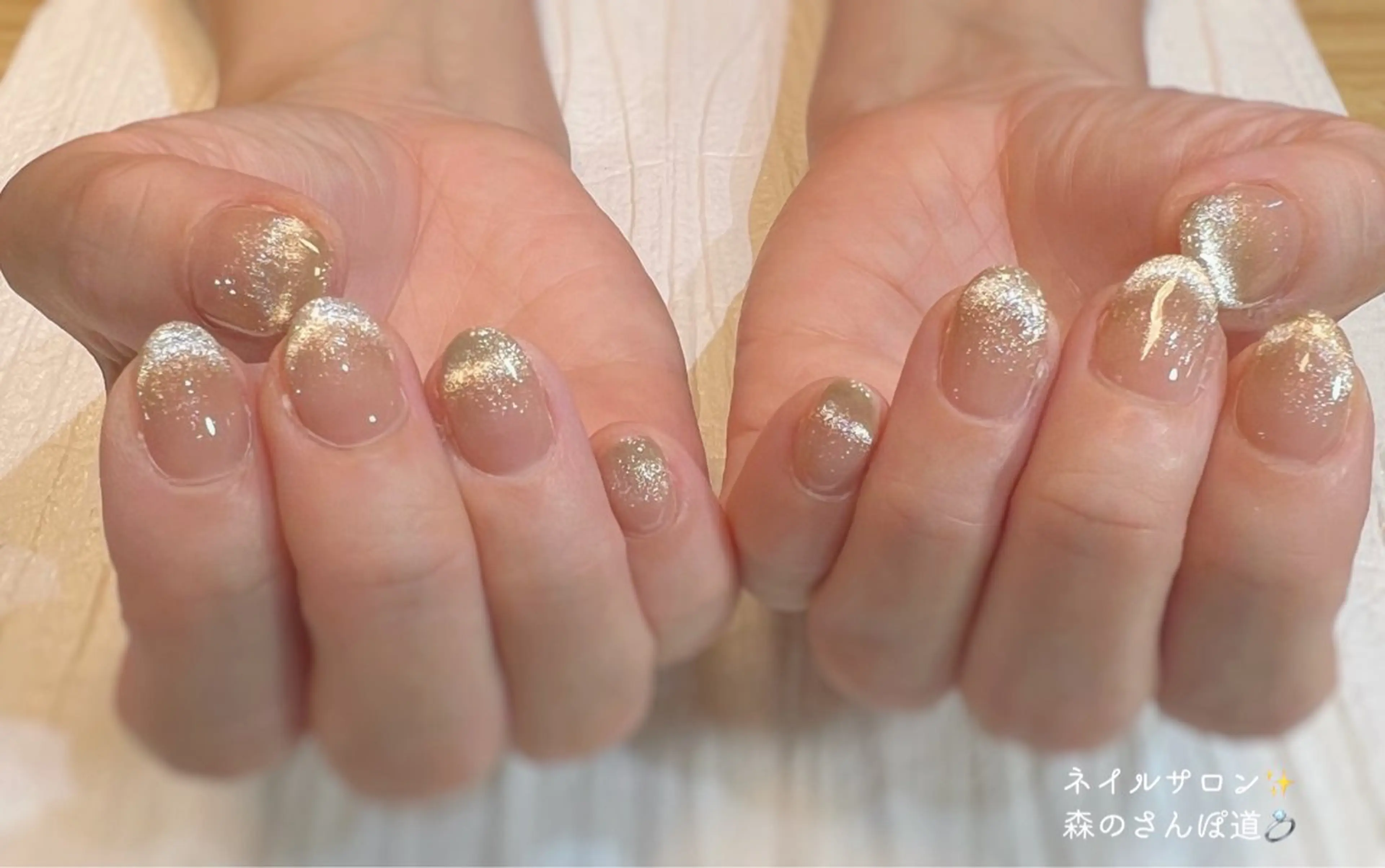 ネイル ハンドネイル ショートネイル 森のさんぽ道のネイルデザイン