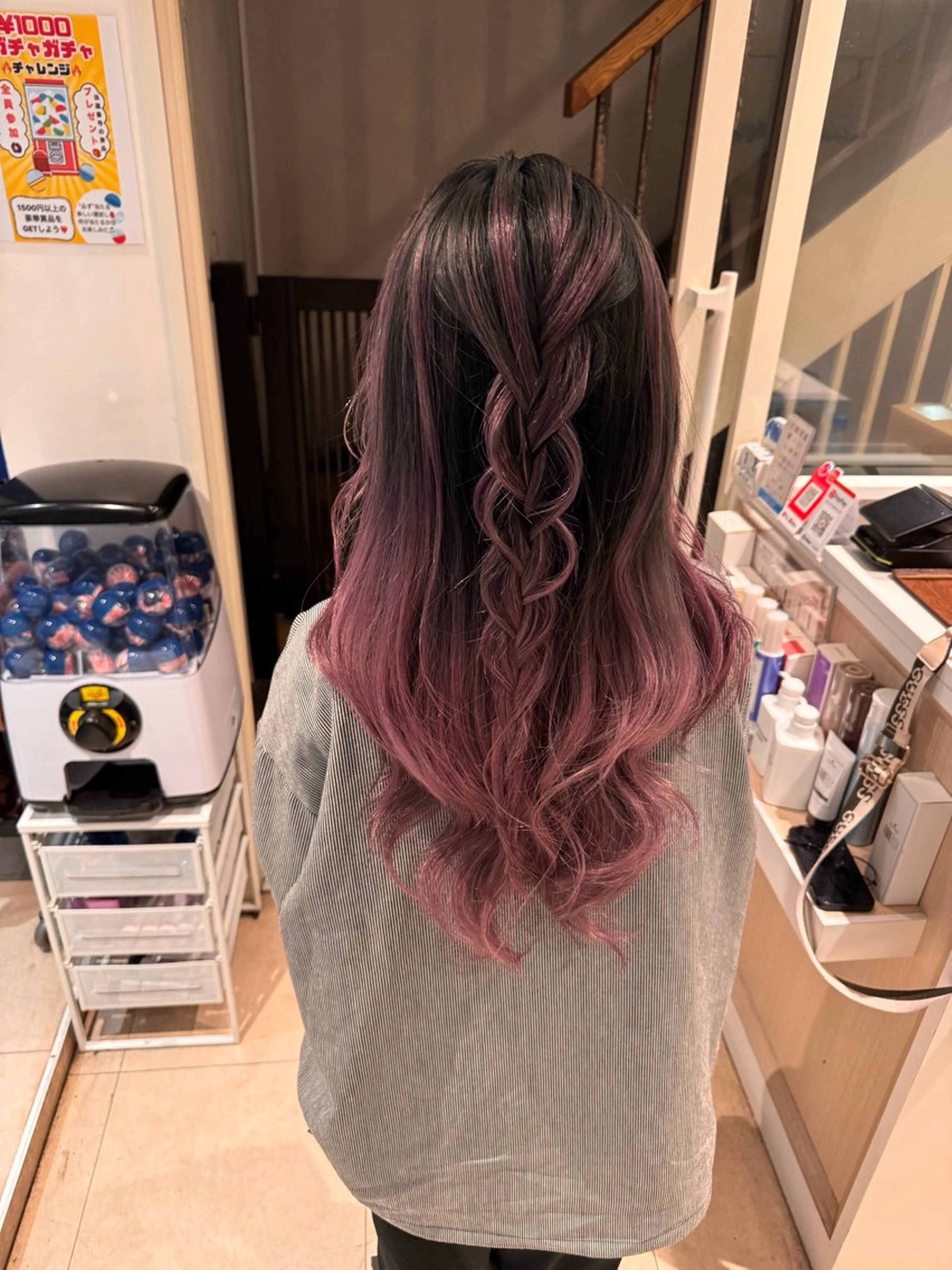 セミロング カラー ヘアアレンジ 🔥ハイトーンカラー ギャルNAOKI🔥のヘアスタイル