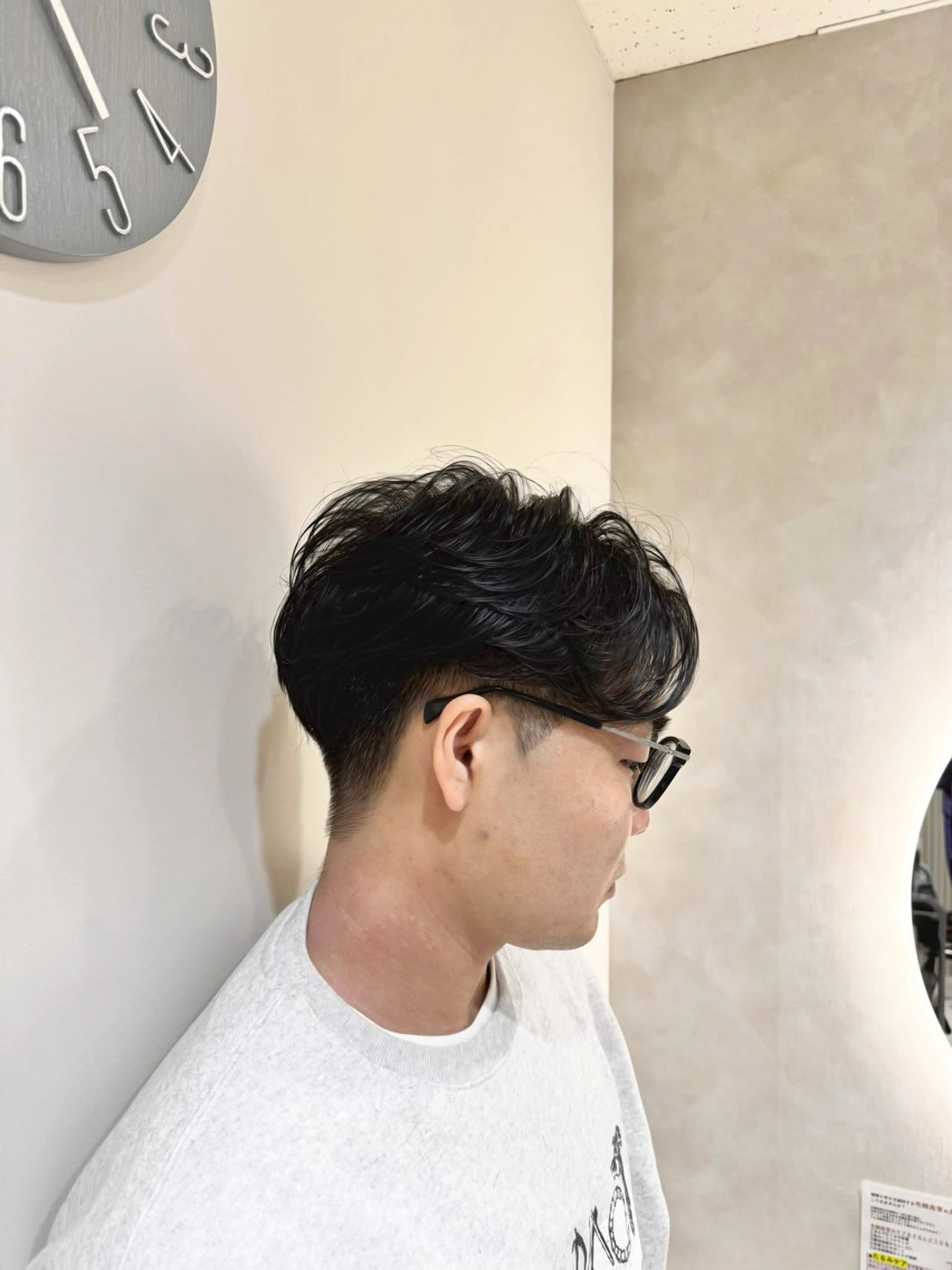 メンズ カット 艶レイヤー🍊 加藤隆也のヘアスタイル