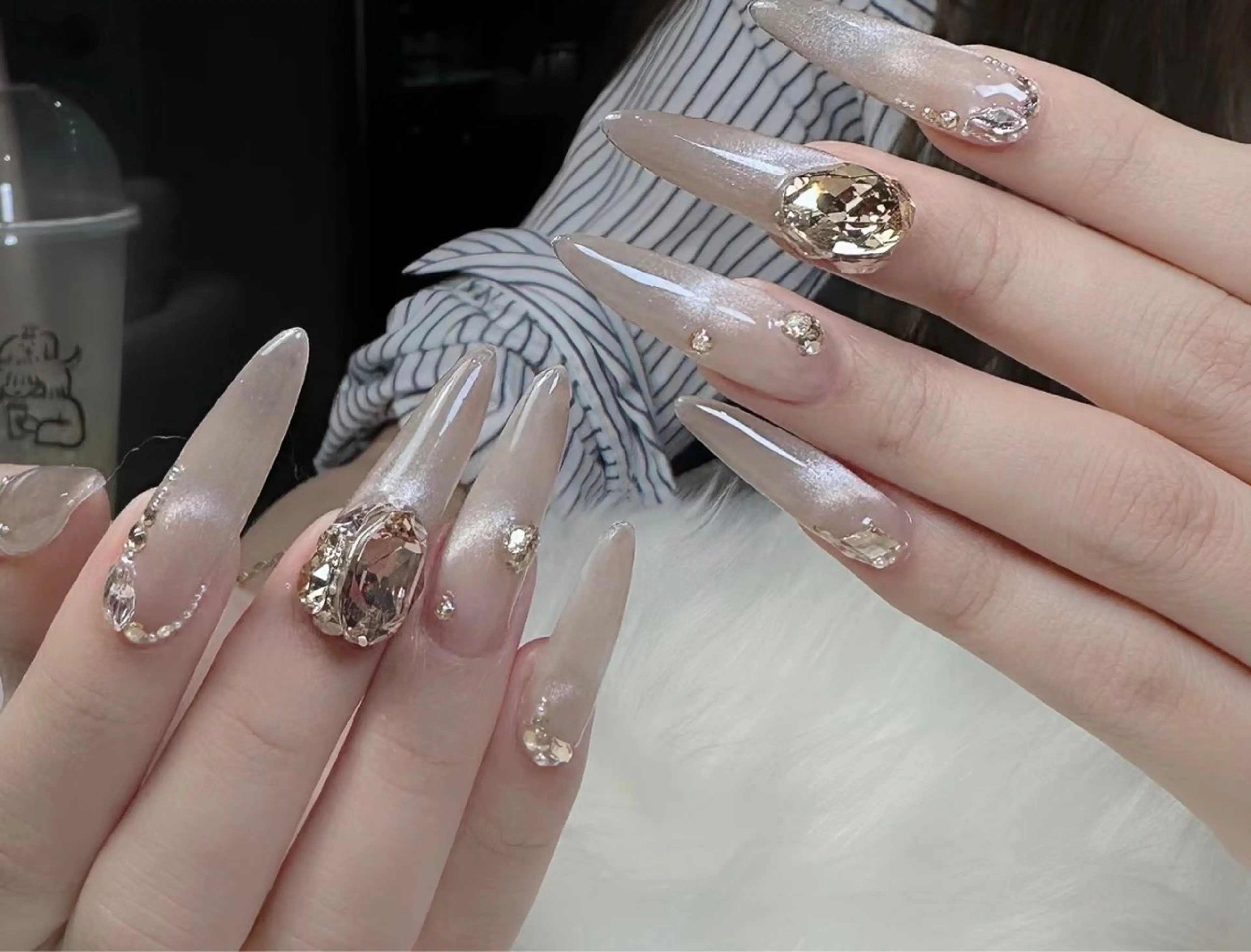 ネイル アートネイル ボルドー フレンチネイル ジェルネイル 氷ネイル・うるうるネイル ハンドネイル H.baby Nail Salonのネイルデザイン