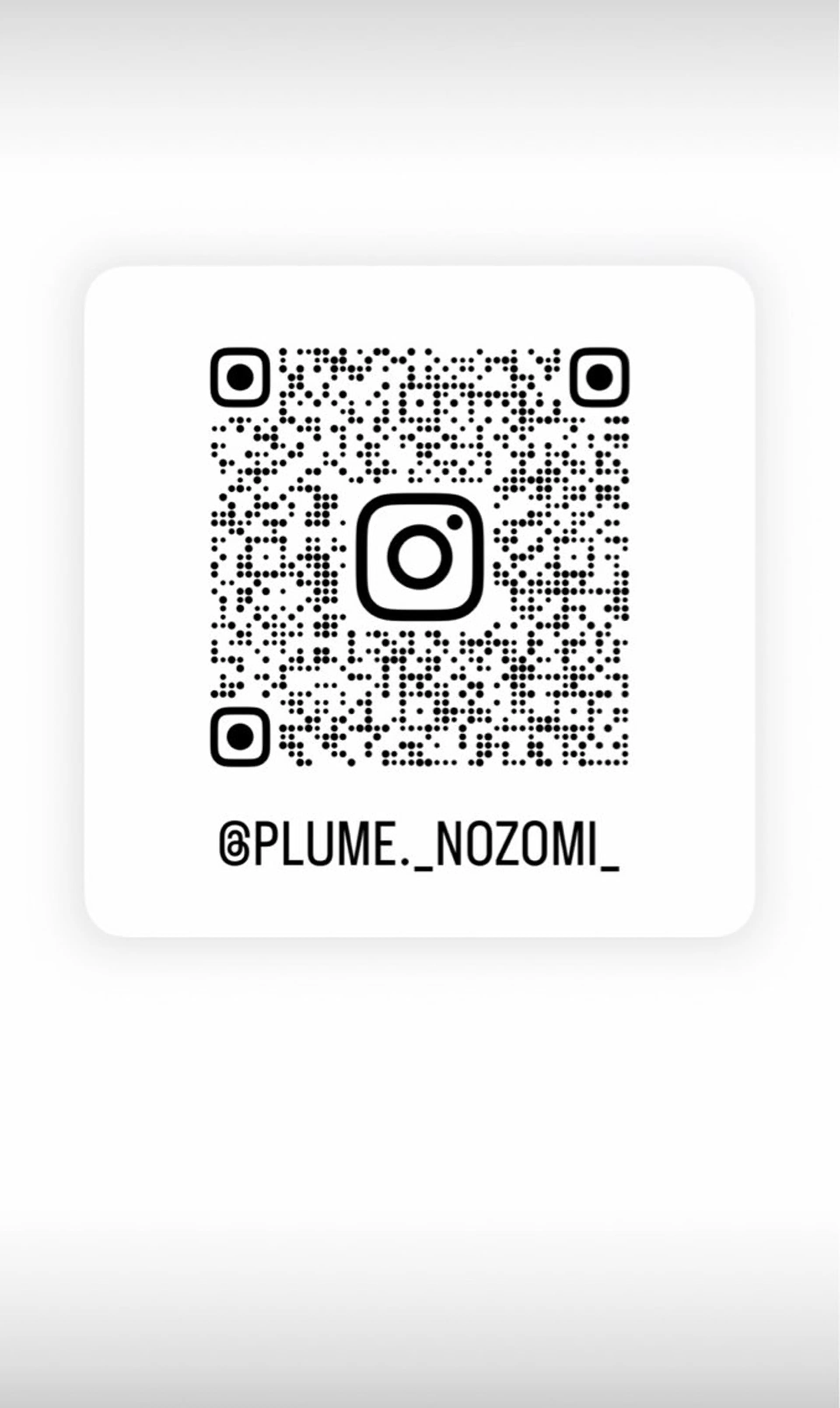 ネイル plume nozomiのネイルデザイン