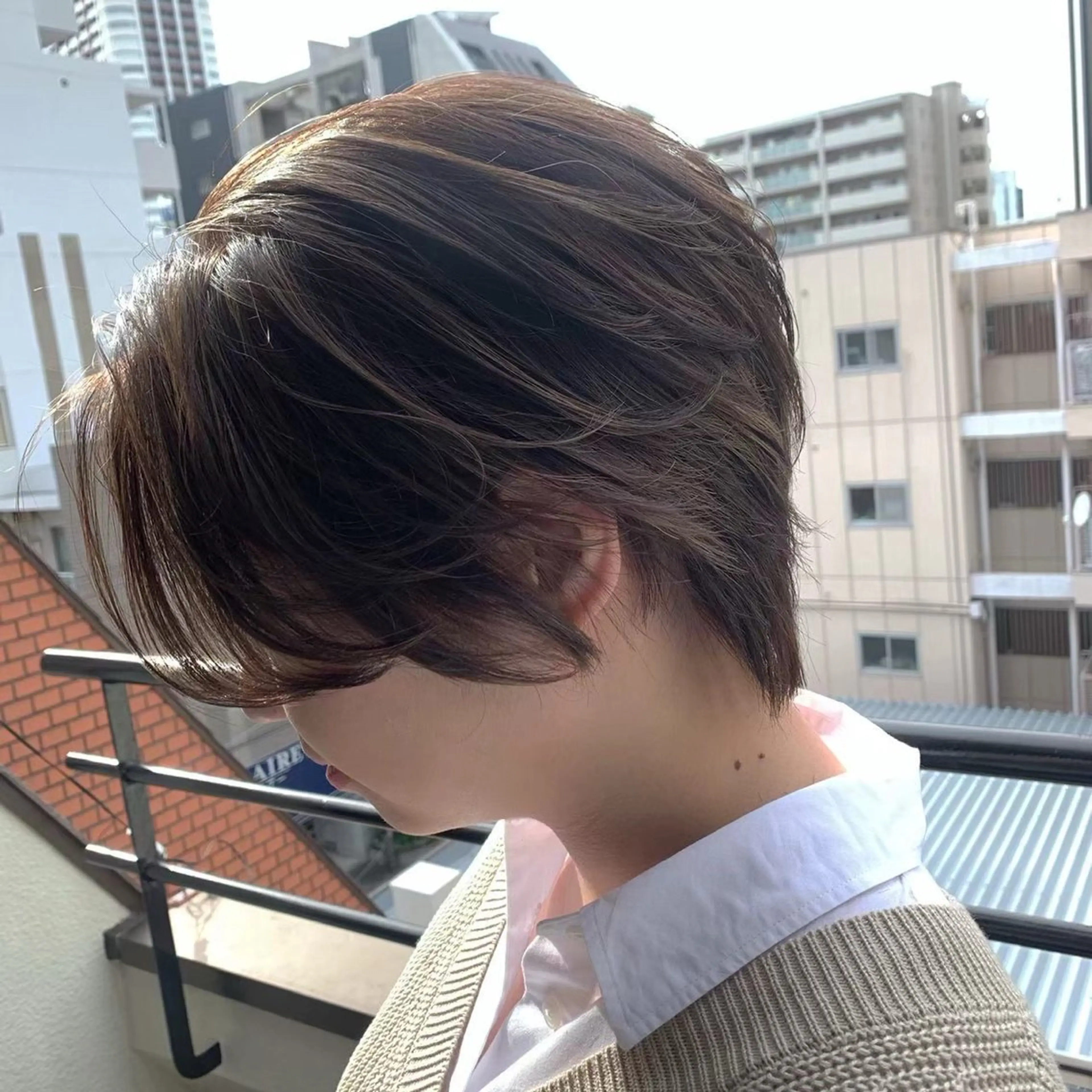 ショート カラー パーマ ヘアアレンジ ブリーチ 透明感カラー ダブルカラー グラデーションカラー ハイライトカラー 曲がる縮毛矯正特化 亮輔【江坂駅すぐ】のヘアスタイル