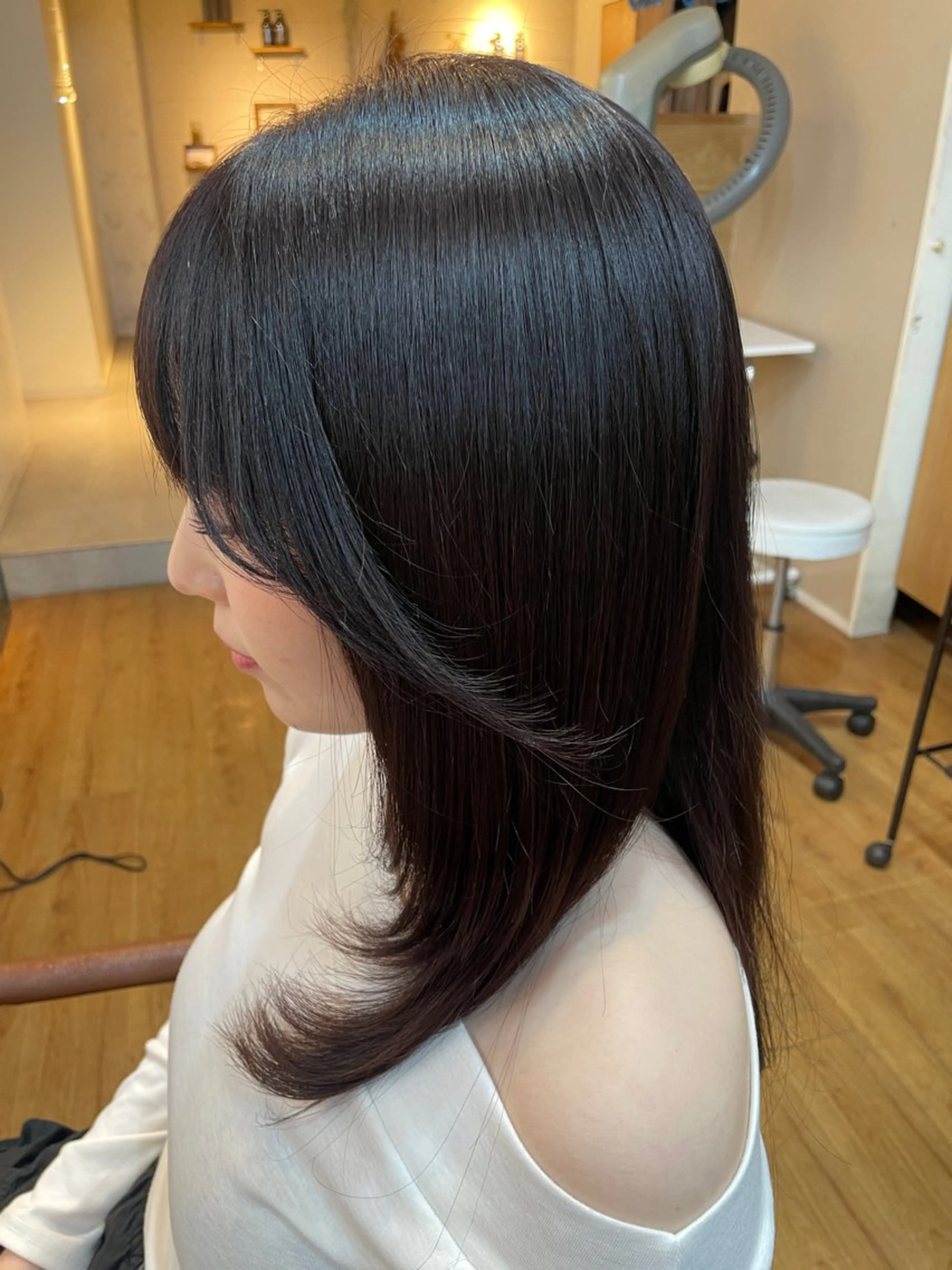 ロング カラー wakana／ カット／ハイライトのヘアスタイル