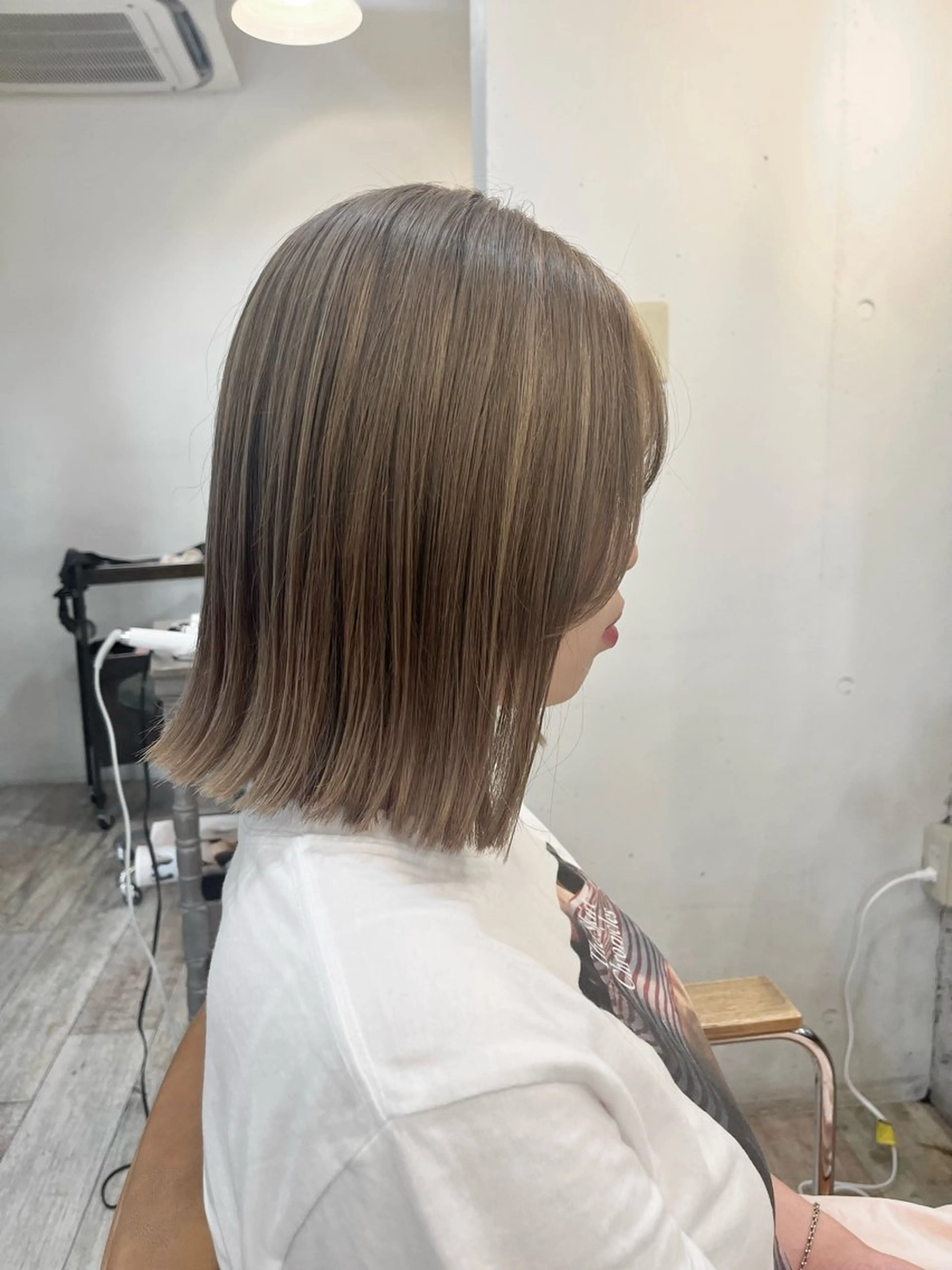 ミディアム ヘアカラー よこもり あいのヘアスタイル
