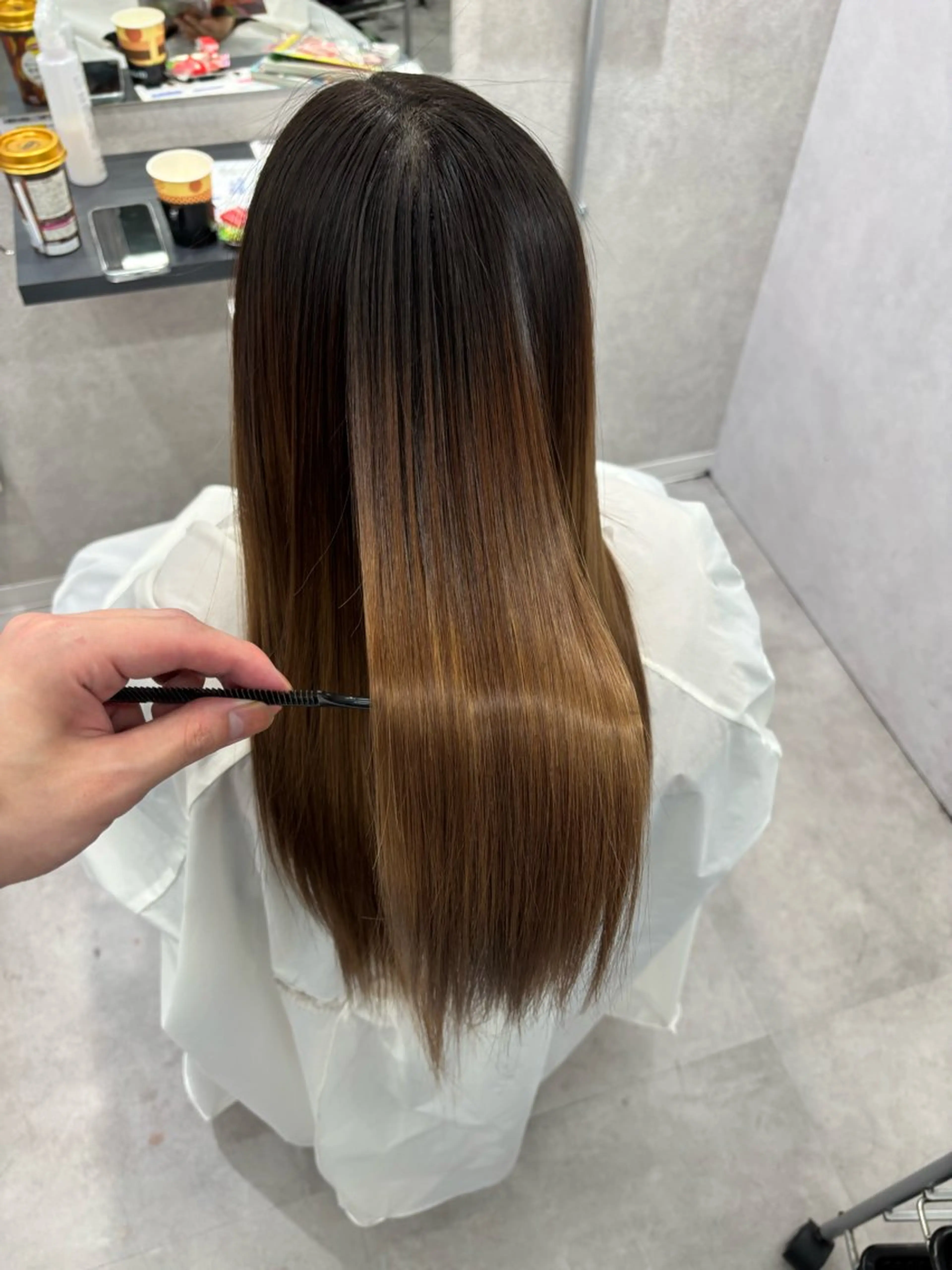 ロング カット ヘアカラー トリートメント ulu by dot.所属・かがみはやと 髪質改善/縮毛矯正のヘアスタイル