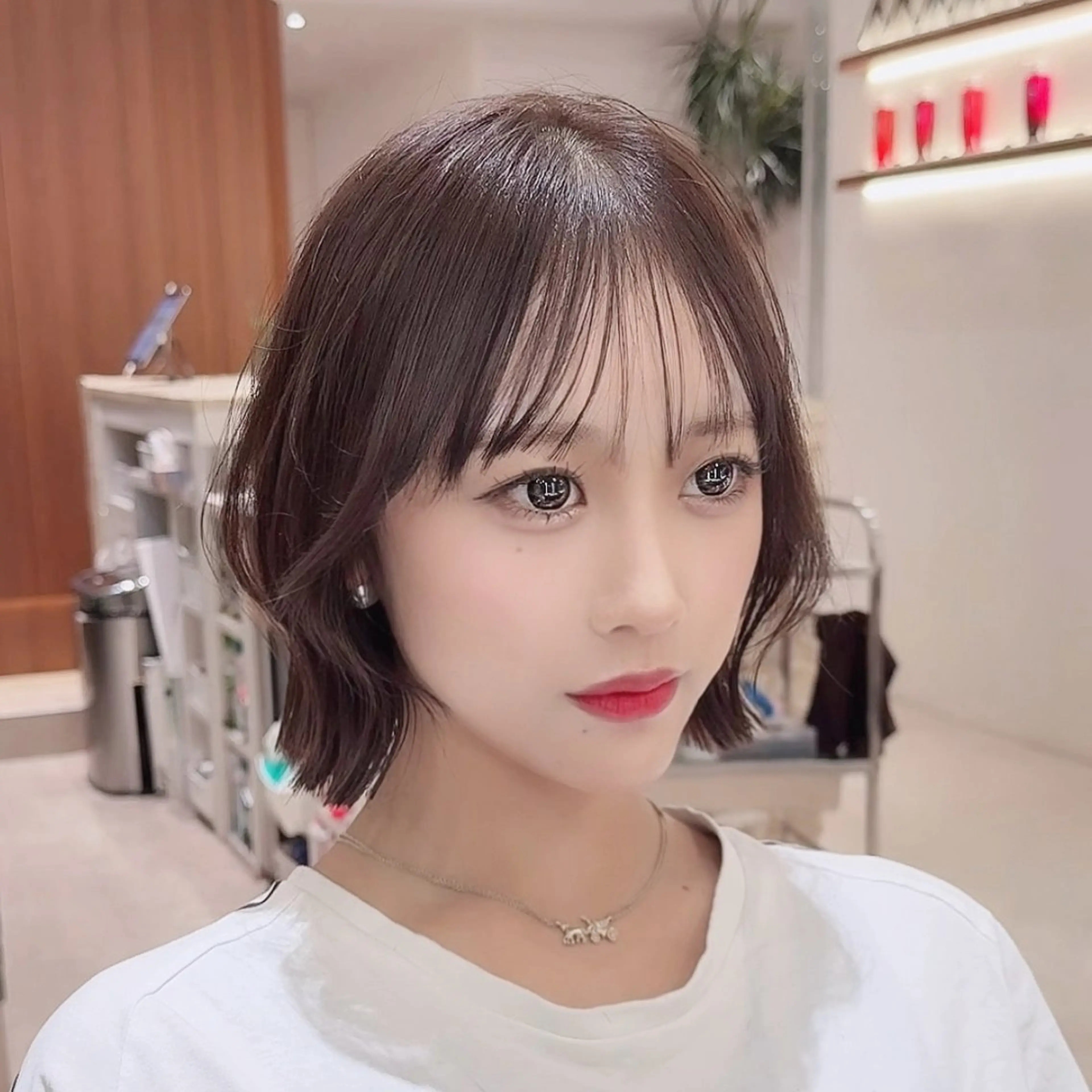 ミディアム カラー 切りっぱなしボブ ショートボブ ボブレイヤー 透明感カラー ボブ カット ヘアカラー トリートメント 田中航平/渋谷ボブ/ レイヤーボブのヘアスタイル