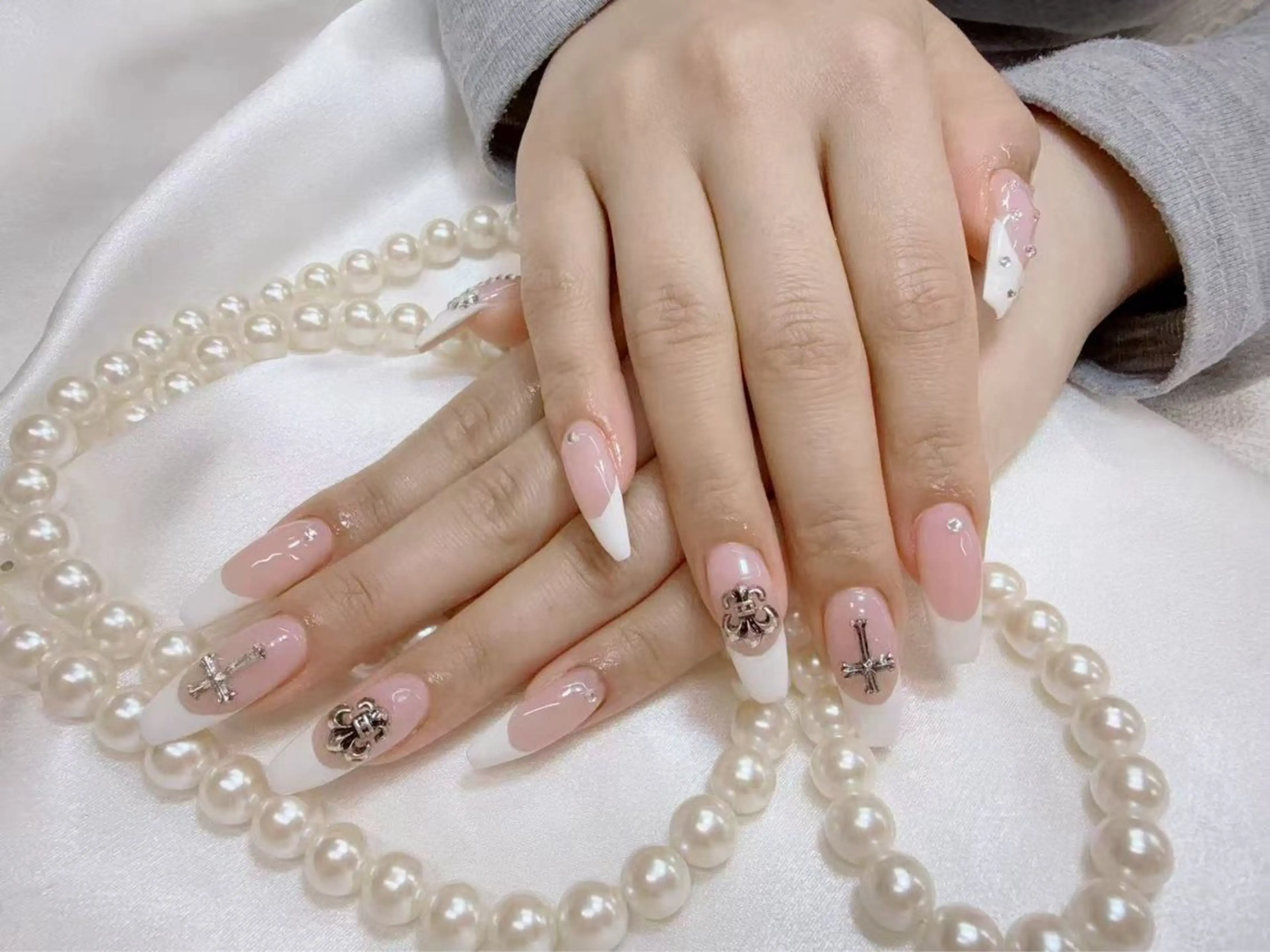 ネイル アートネイル チークネイル 長さ出し フットネイル ジェルネイル ハンドネイル ハンドケア For you. Nail Salonのネイルデザイン