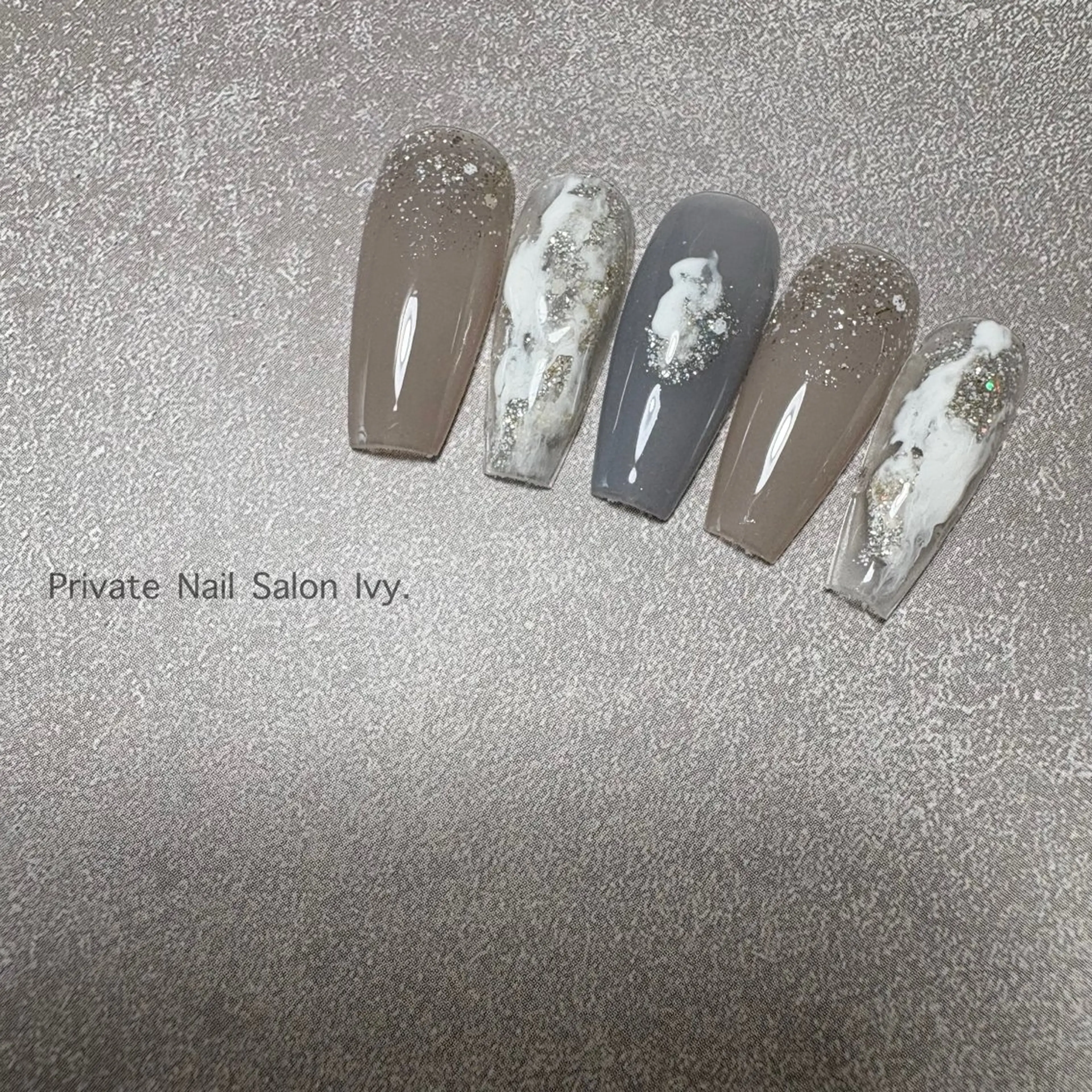 ネイル nail salon Ivy【放出】のネイルデザイン
