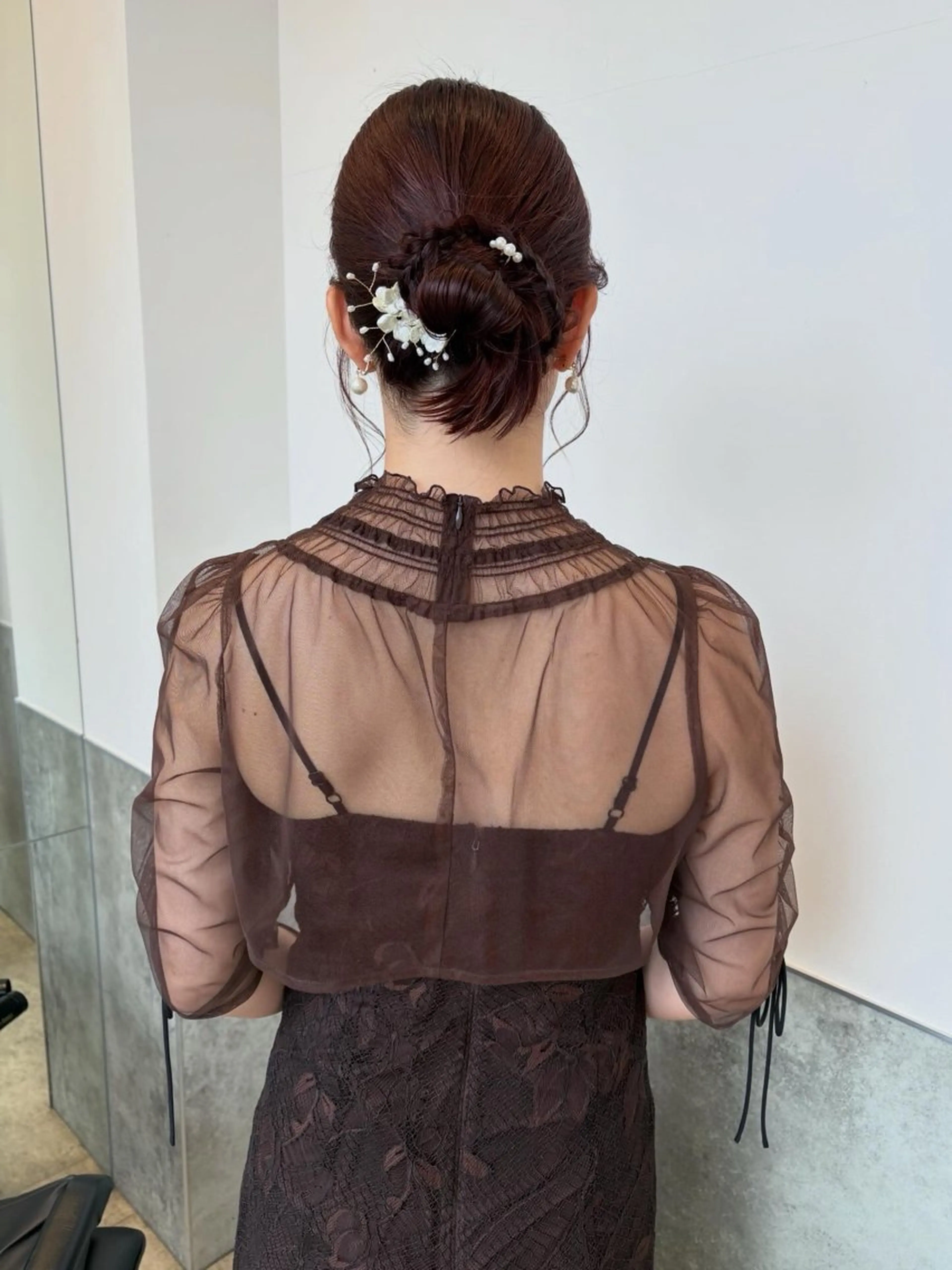 ロング ヘアアレンジ 結婚式・ブライダル ヘアセット mao | 柔らか艶カラー🫧のヘアスタイル