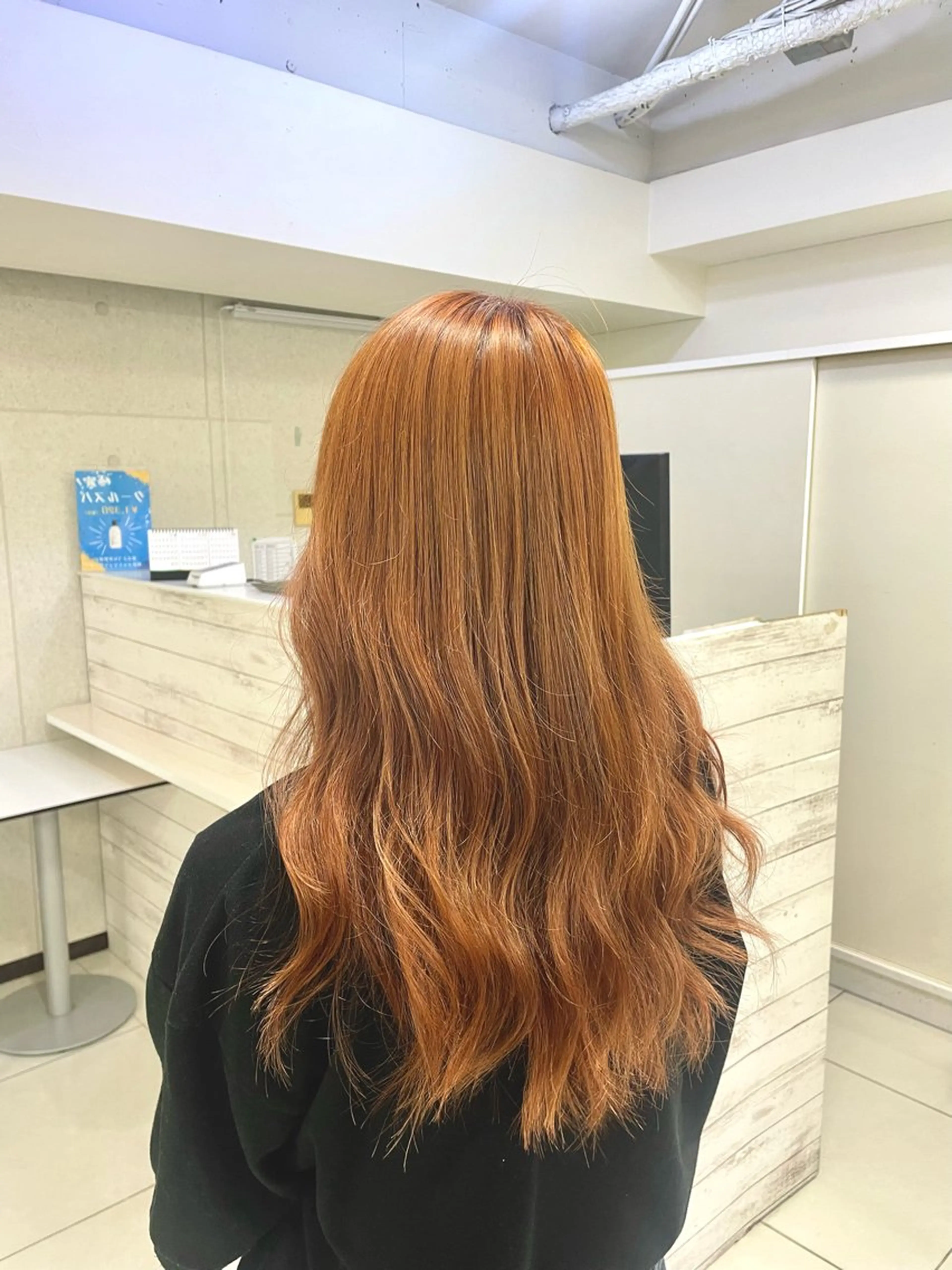ロング カラー ブリーチ オレンジ XANADU上野店 🐼ﾖｺﾊｼのヘアスタイル