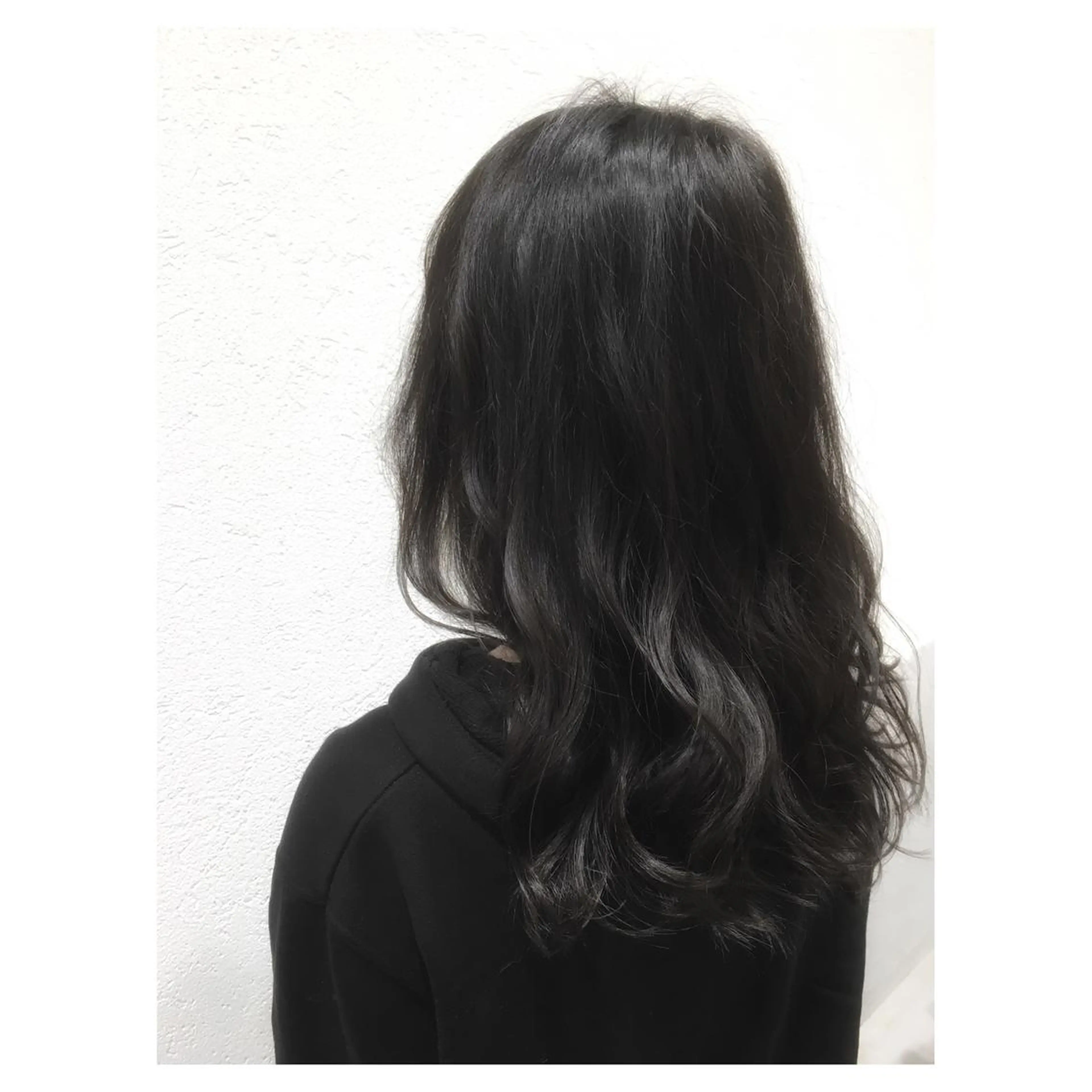 ミディアム セミロング ロング カラー biscohair 髪にドラマを。のヘアスタイル