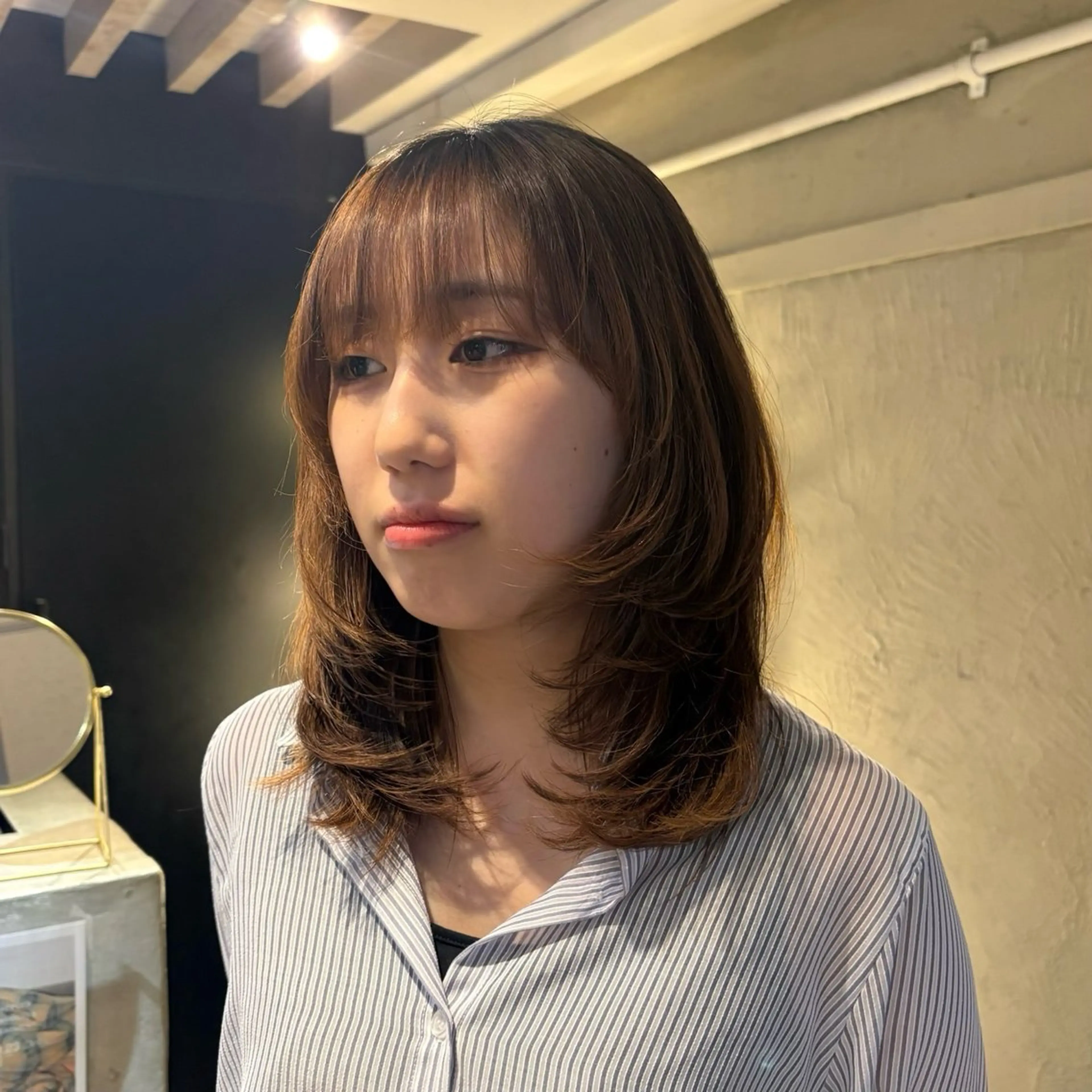 セミロング カラー ヘアアレンジ 🫧ハイトーン×艶 カラー🫧 Rionのヘアスタイル