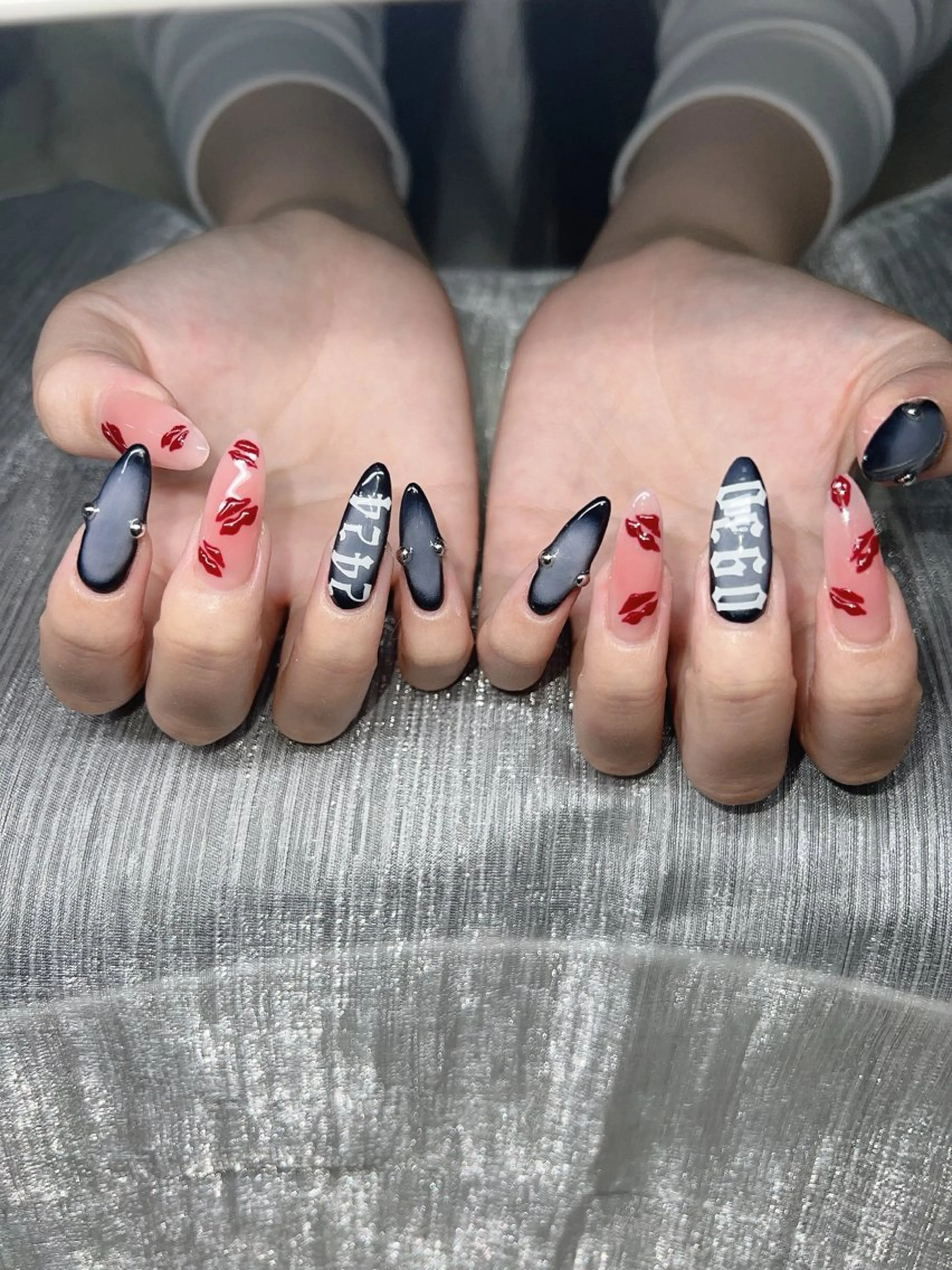 ネイル ハンドネイル Lee Nailsのネイルデザイン