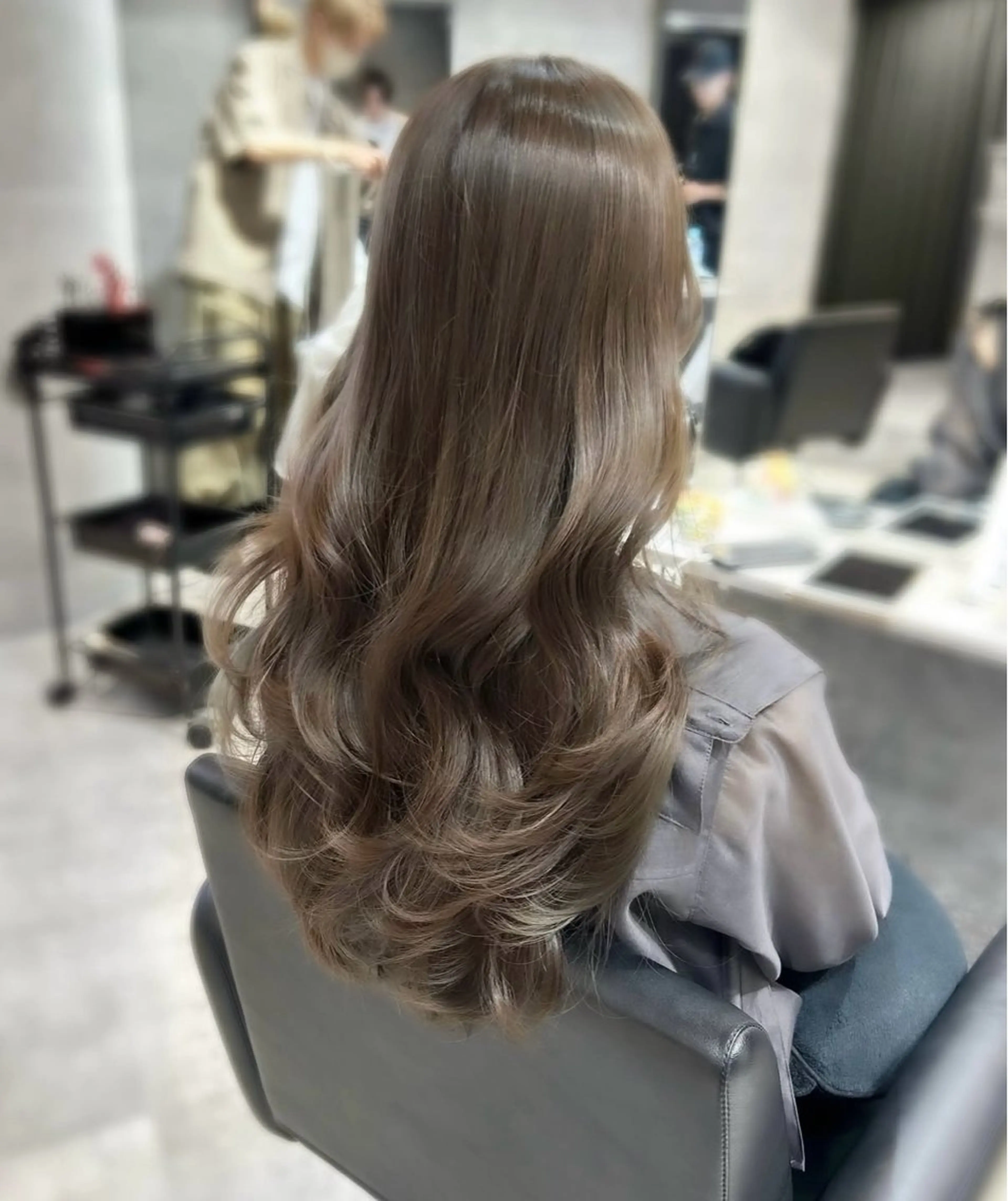 セミロング カラー 顔周りカット/髪質改 善/新宿/畑中稔里のヘアスタイル