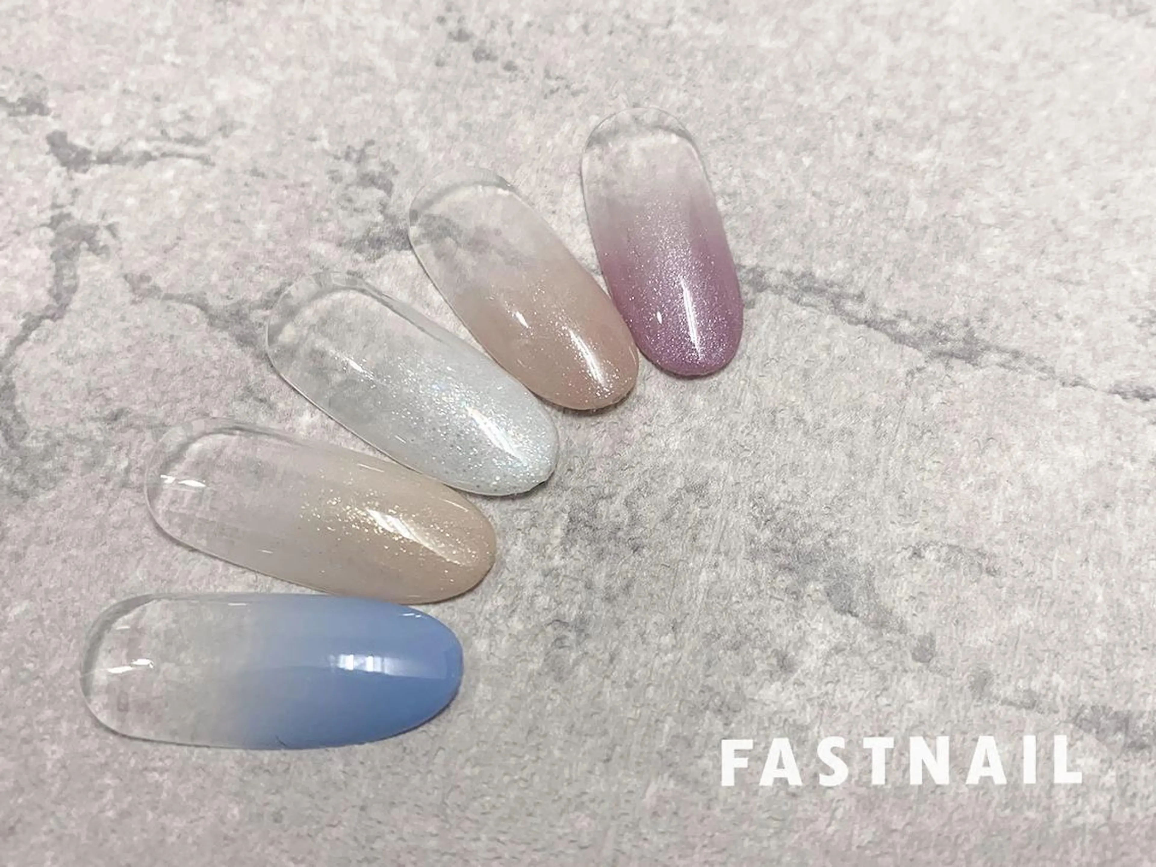 ネイル グラデーション 春ネイル 夏ネイル 冬ネイル FASTNAIL LOCO 昭島店のネイルデザイン