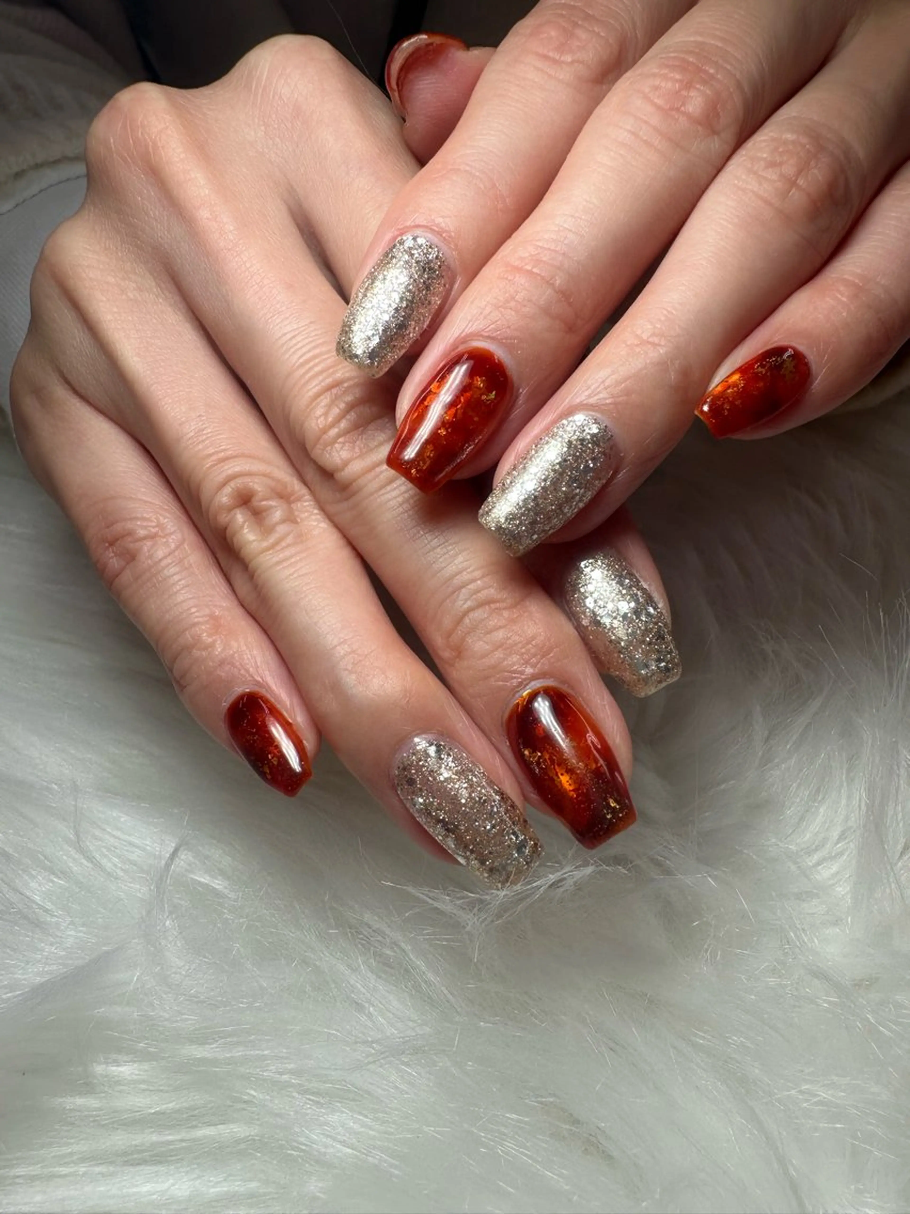 ネイル べっ甲ネイル ハンドネイル MOE .Kのネイルデザイン