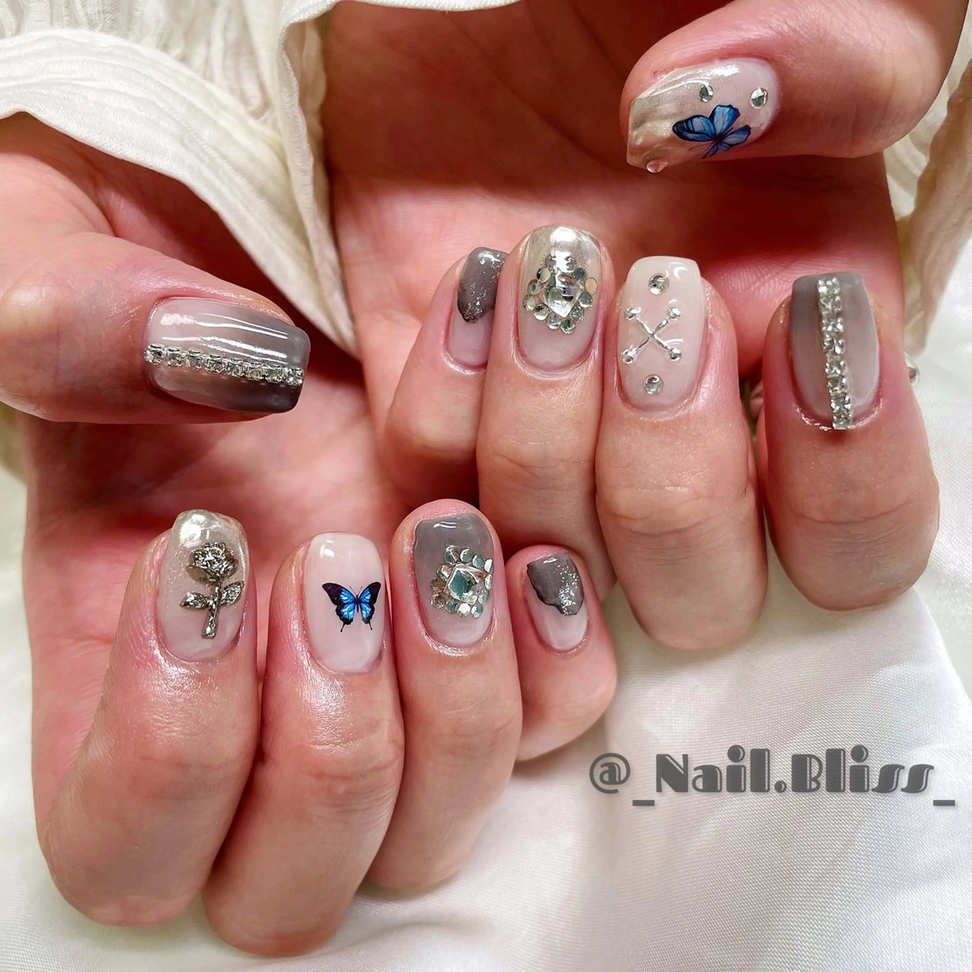 ネイル ハンドネイル NAIL BLISSのネイルデザイン