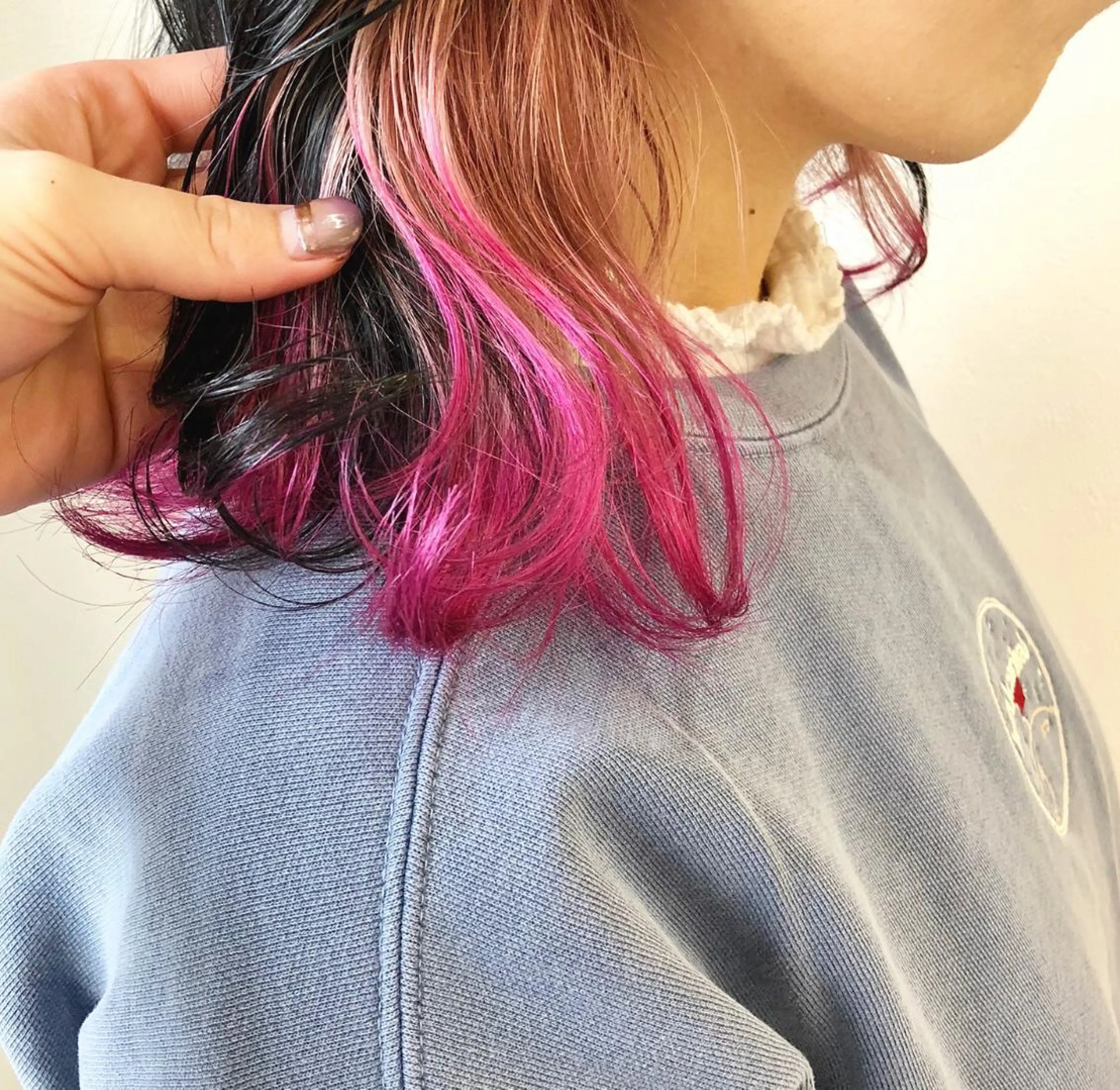 ショート カラー 小谷野 真優のヘアスタイル