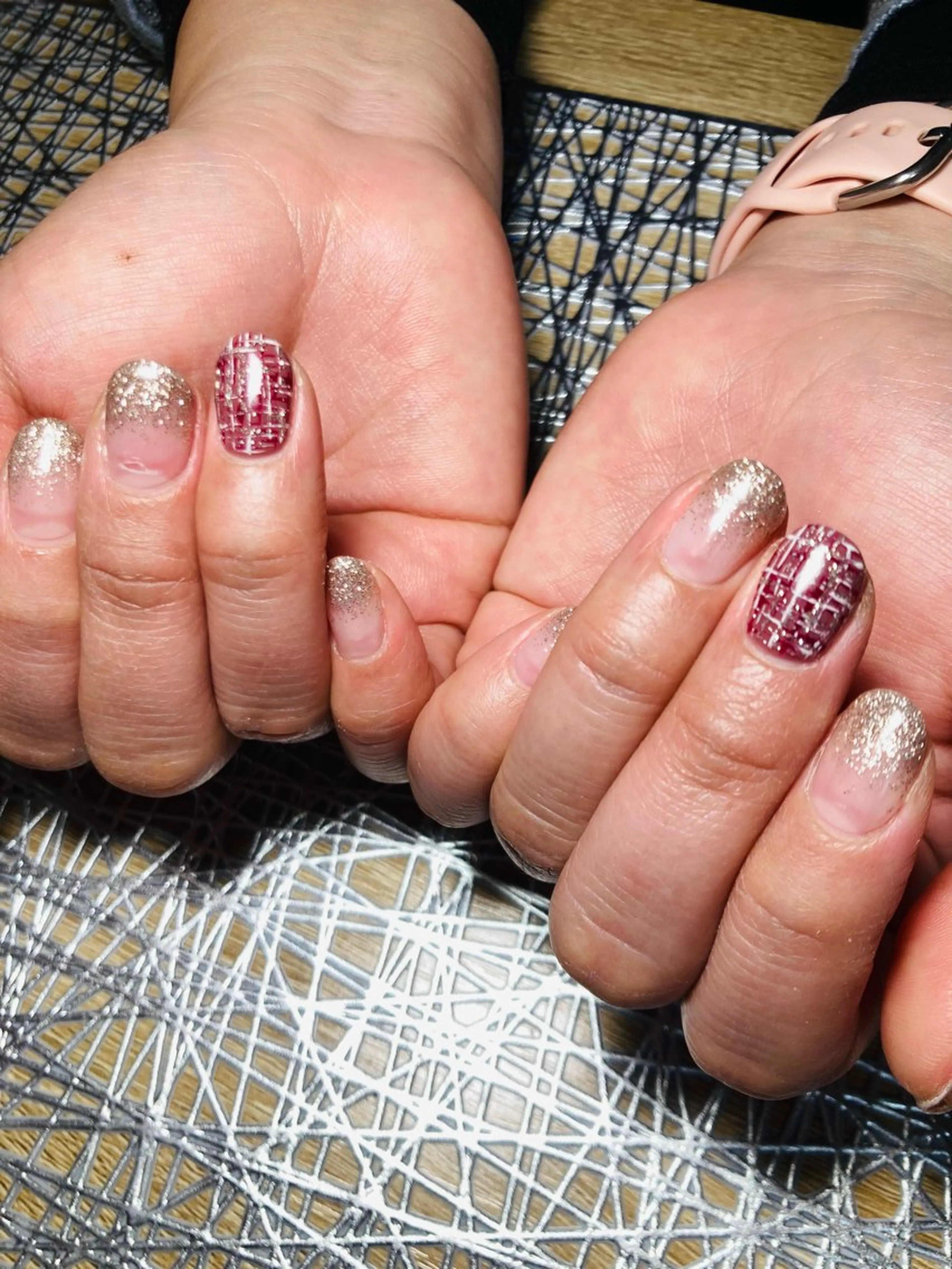 ネイル ECLAT エクラ所属・寺山 千鶴のネイルデザイン