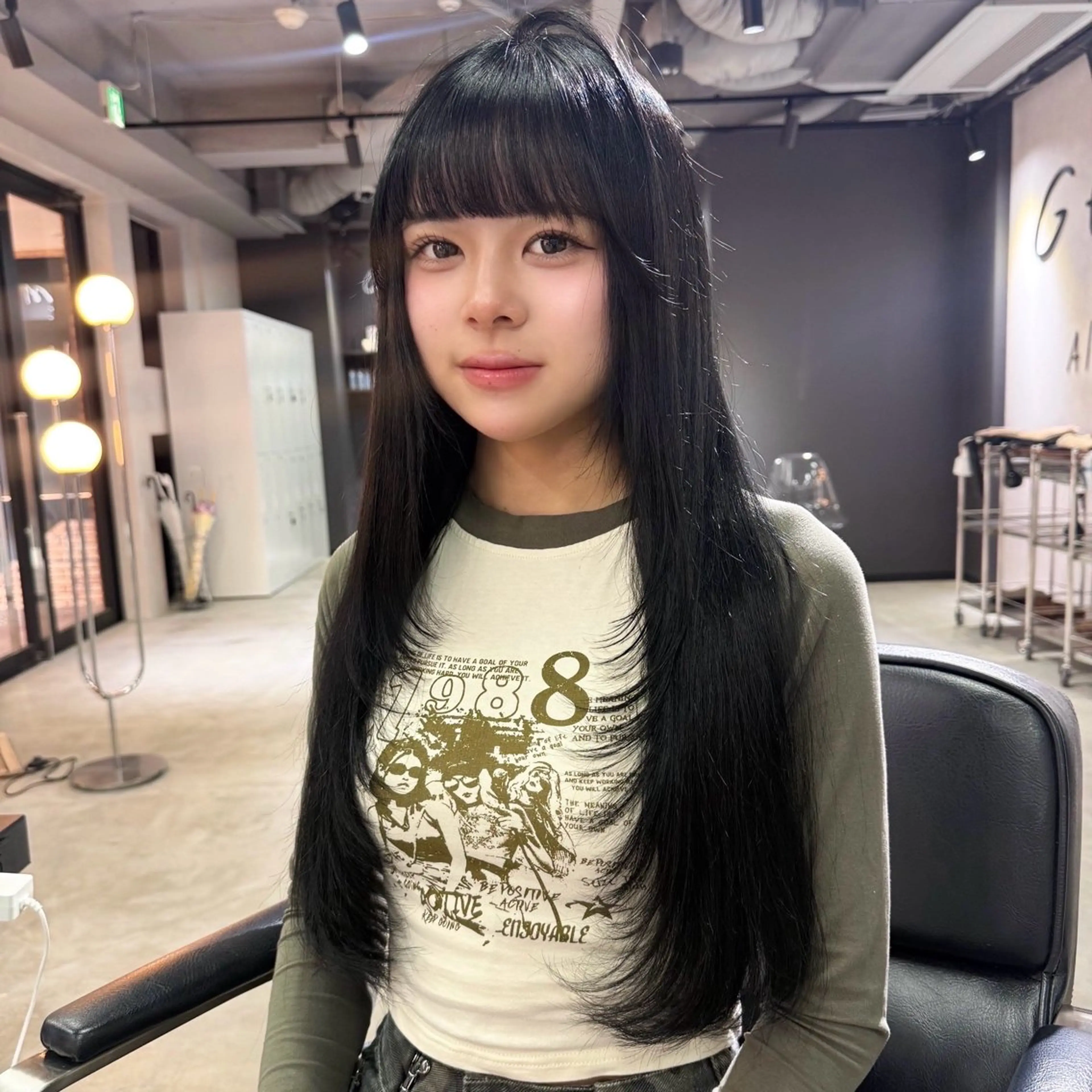 ロング カラー 黒髪 髪質改善 レイヤーカット ヘアカラー トリートメント 🎀ミルクティー/暖 色×レイヤー/マリアのヘアスタイル