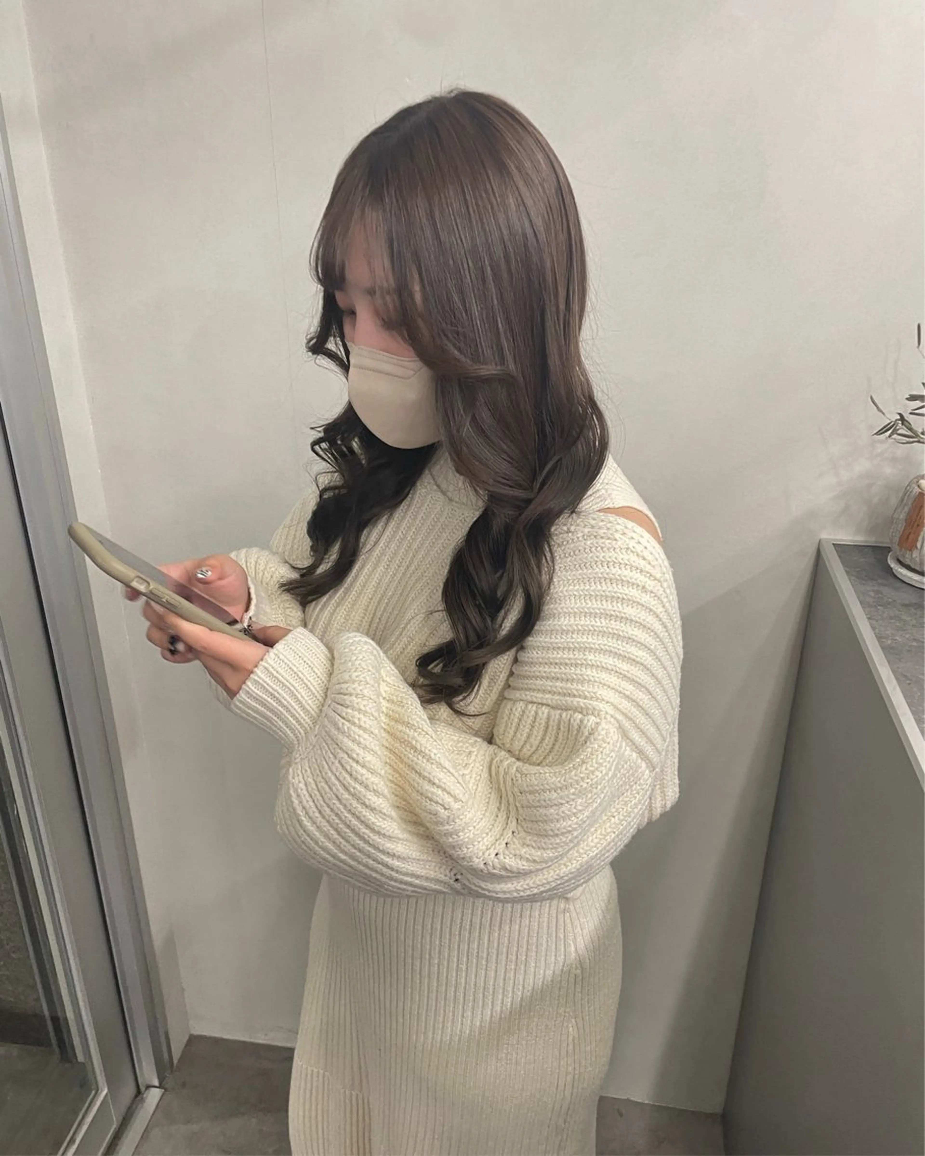 ロング カラー グレージュ ブリーチ/ベージュ 💕/momoaのヘアスタイル