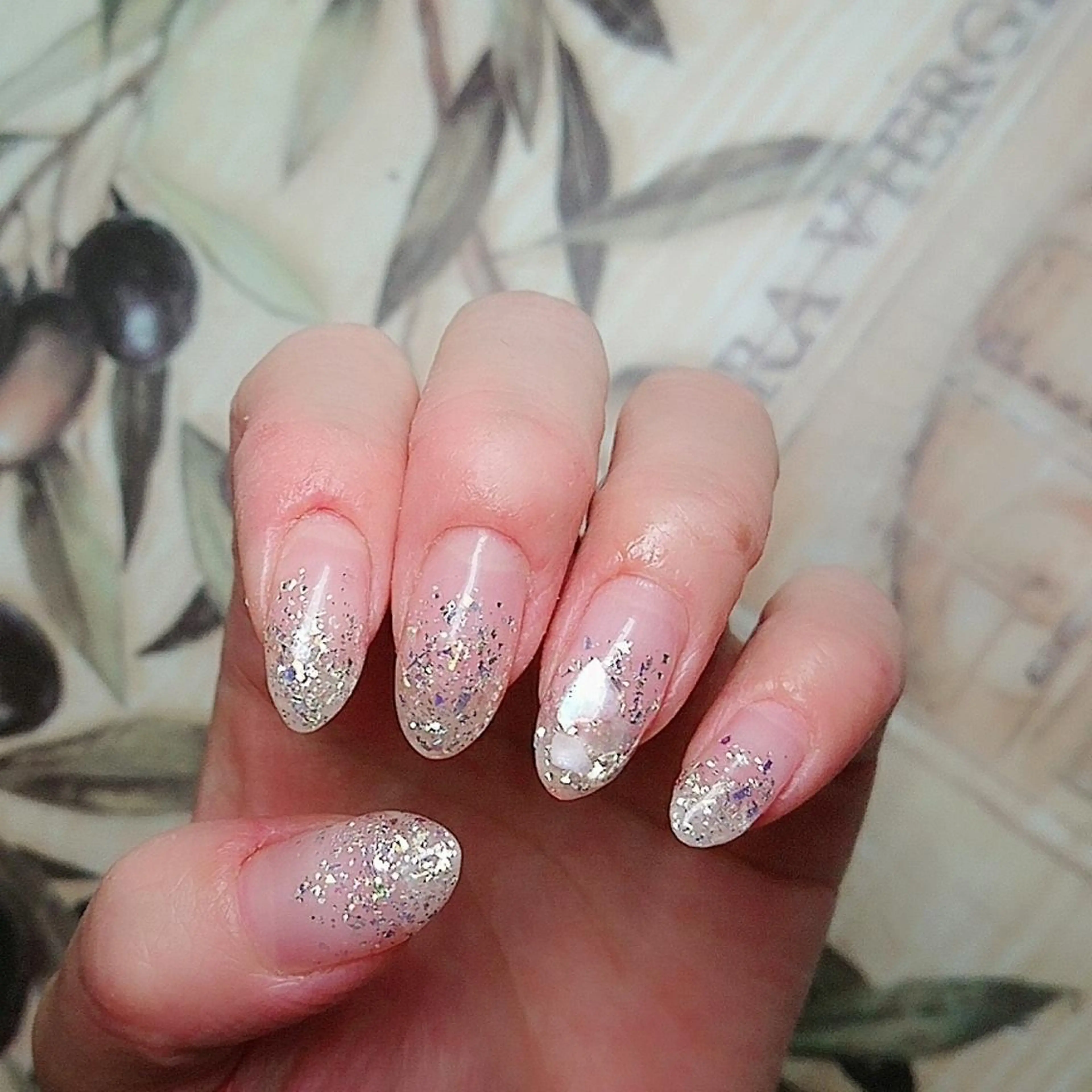 ネイル オーロラネイル キラキラネイル ラメ(グリッター) fujinail(バーバーフジノ)所属・藤野 智美のネイルデザイン