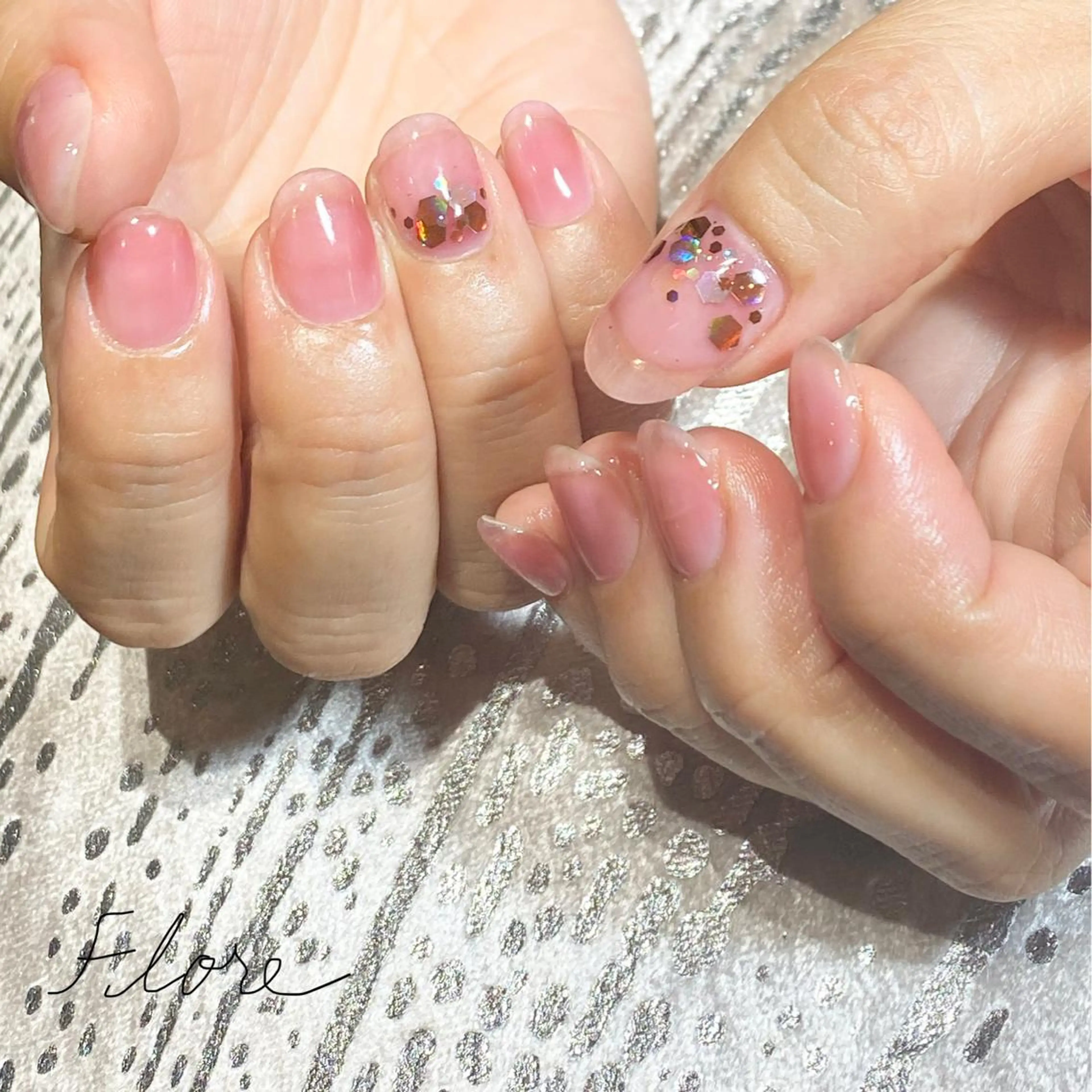 ネイル Flore (フロール)の眉毛・アイブロウイメージ