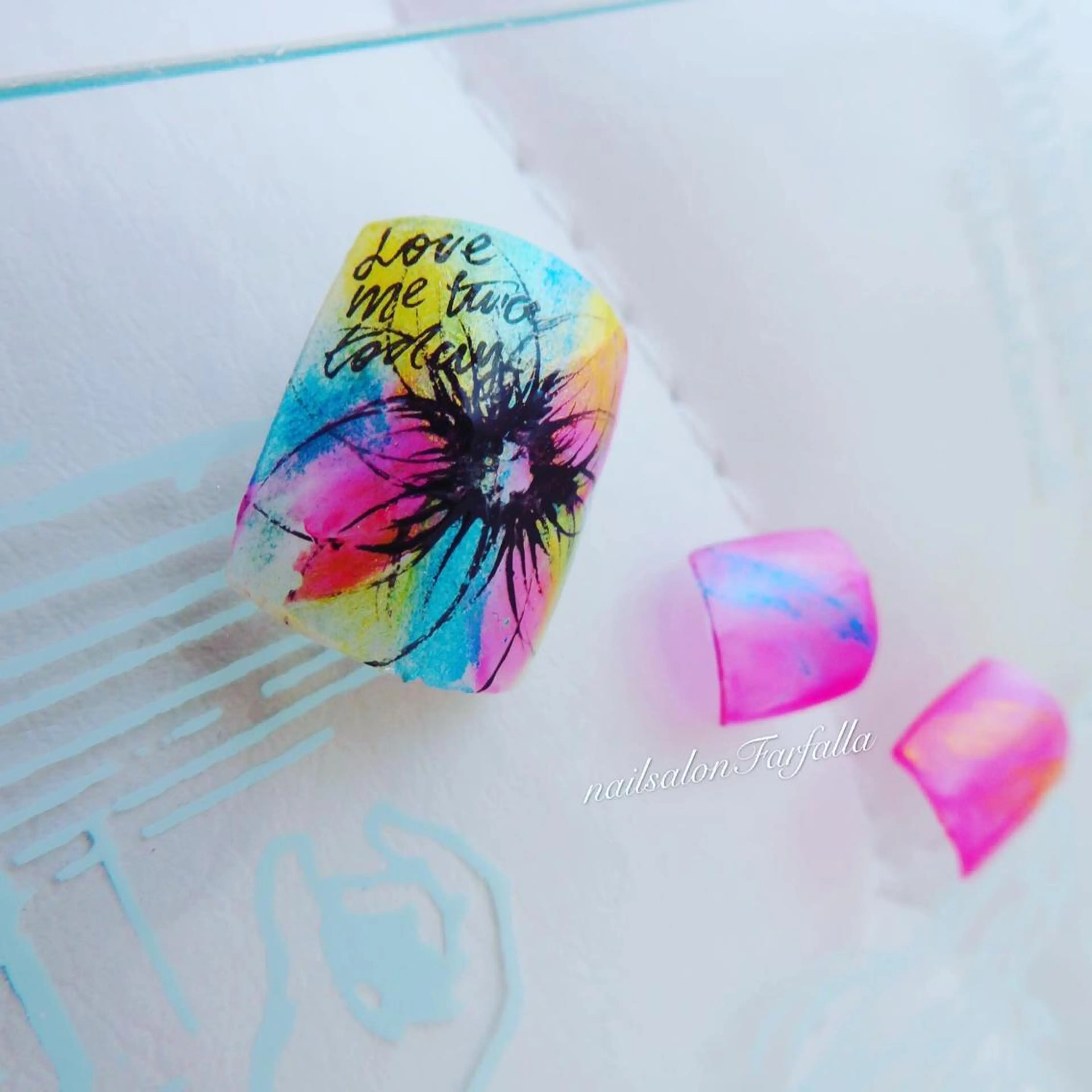 ネイル Farfalla Kieのネイルデザイン